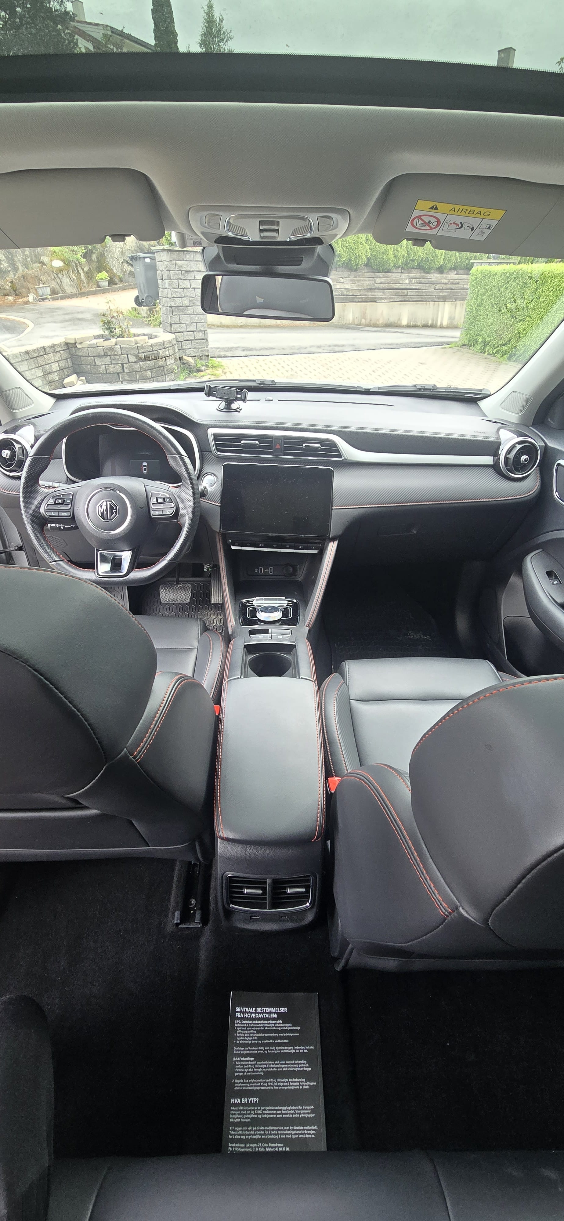MG ZS EV med Cruisekontroll