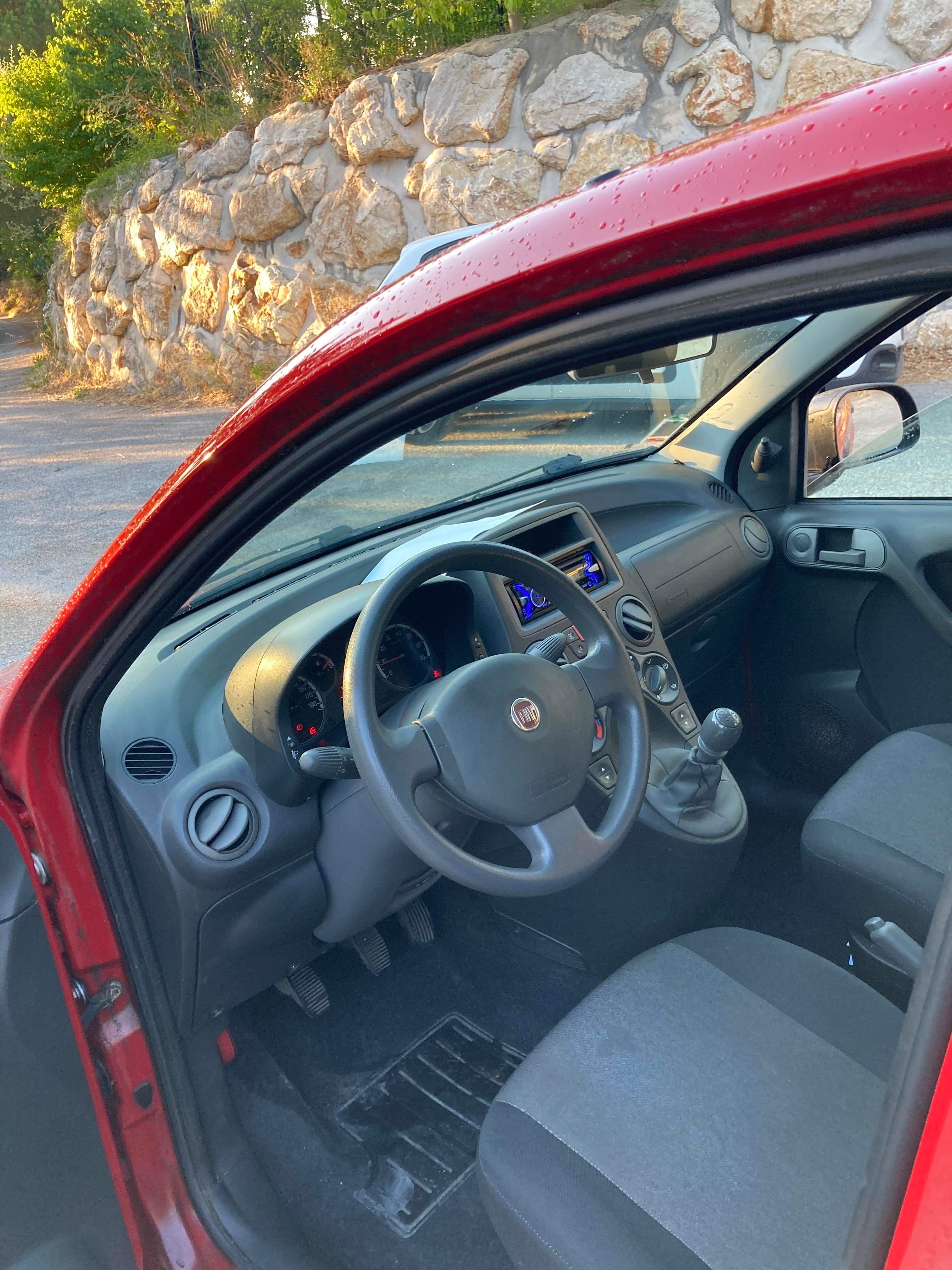 Fiat Panda avec Entrée audio / iPod
