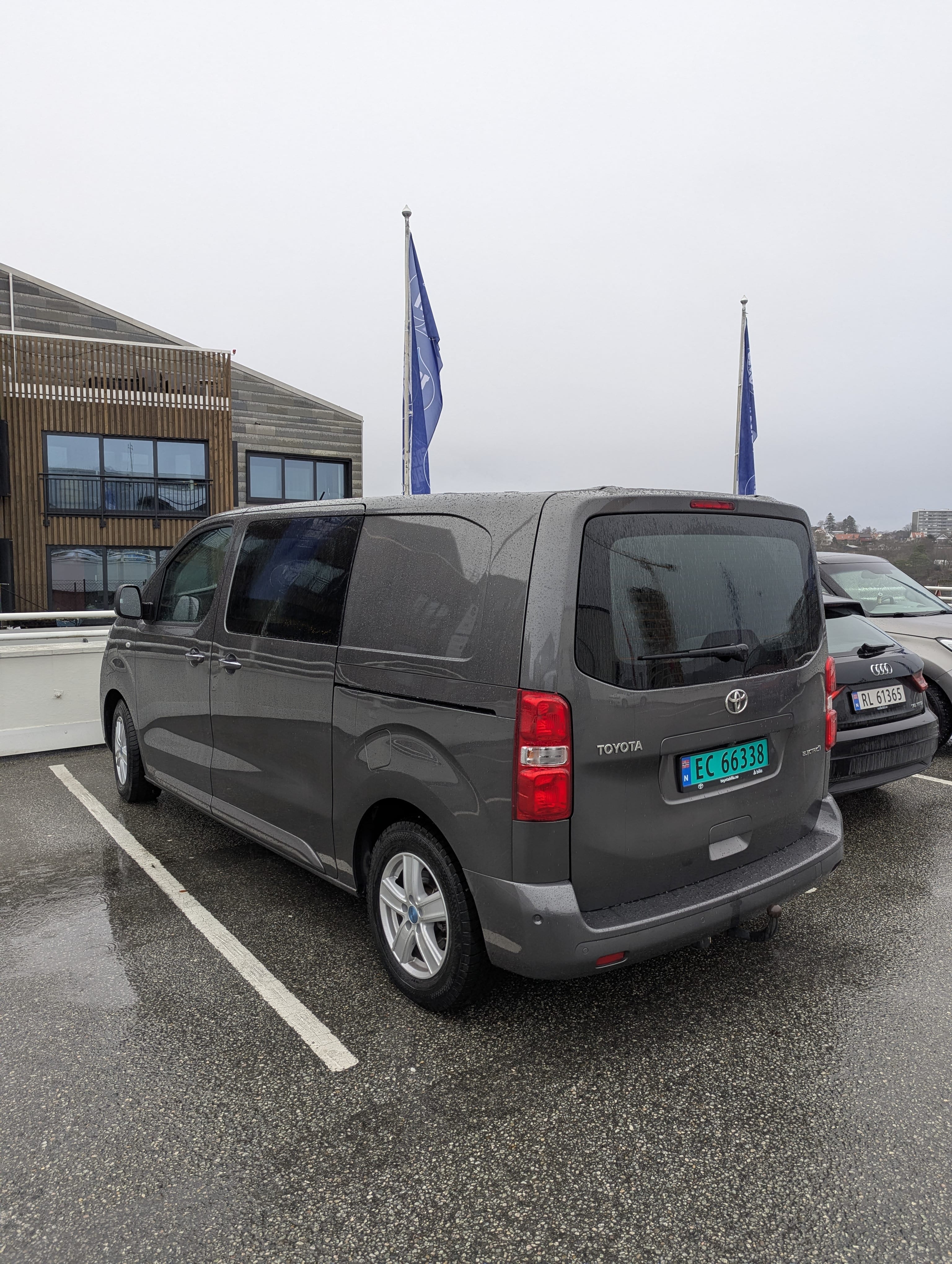 Toyota Proace Varebil med GPS