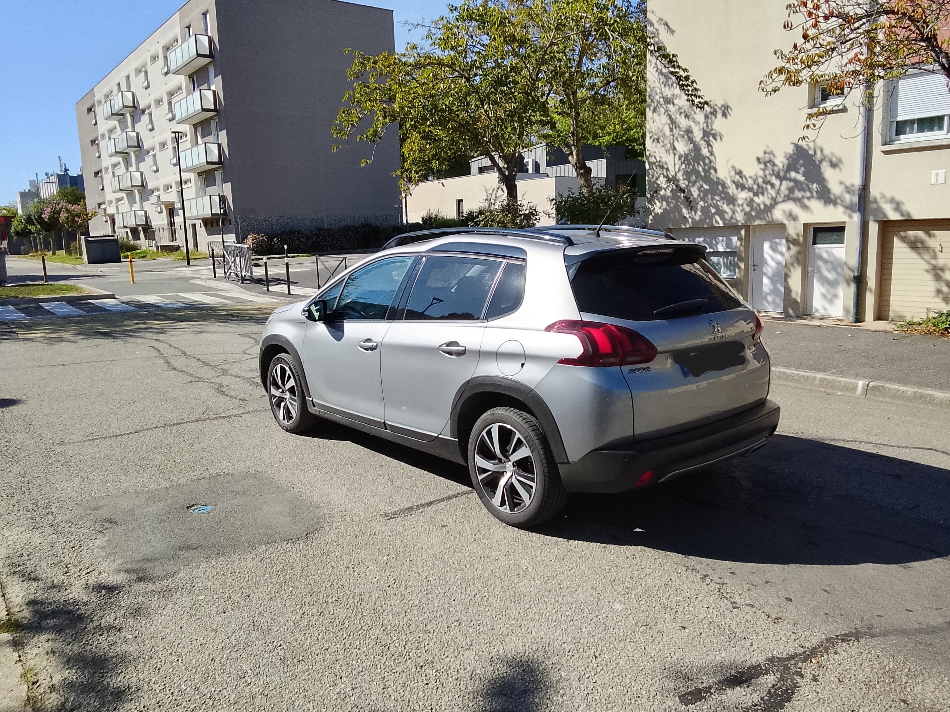 Peugeot 2008 avec Caméra de recul