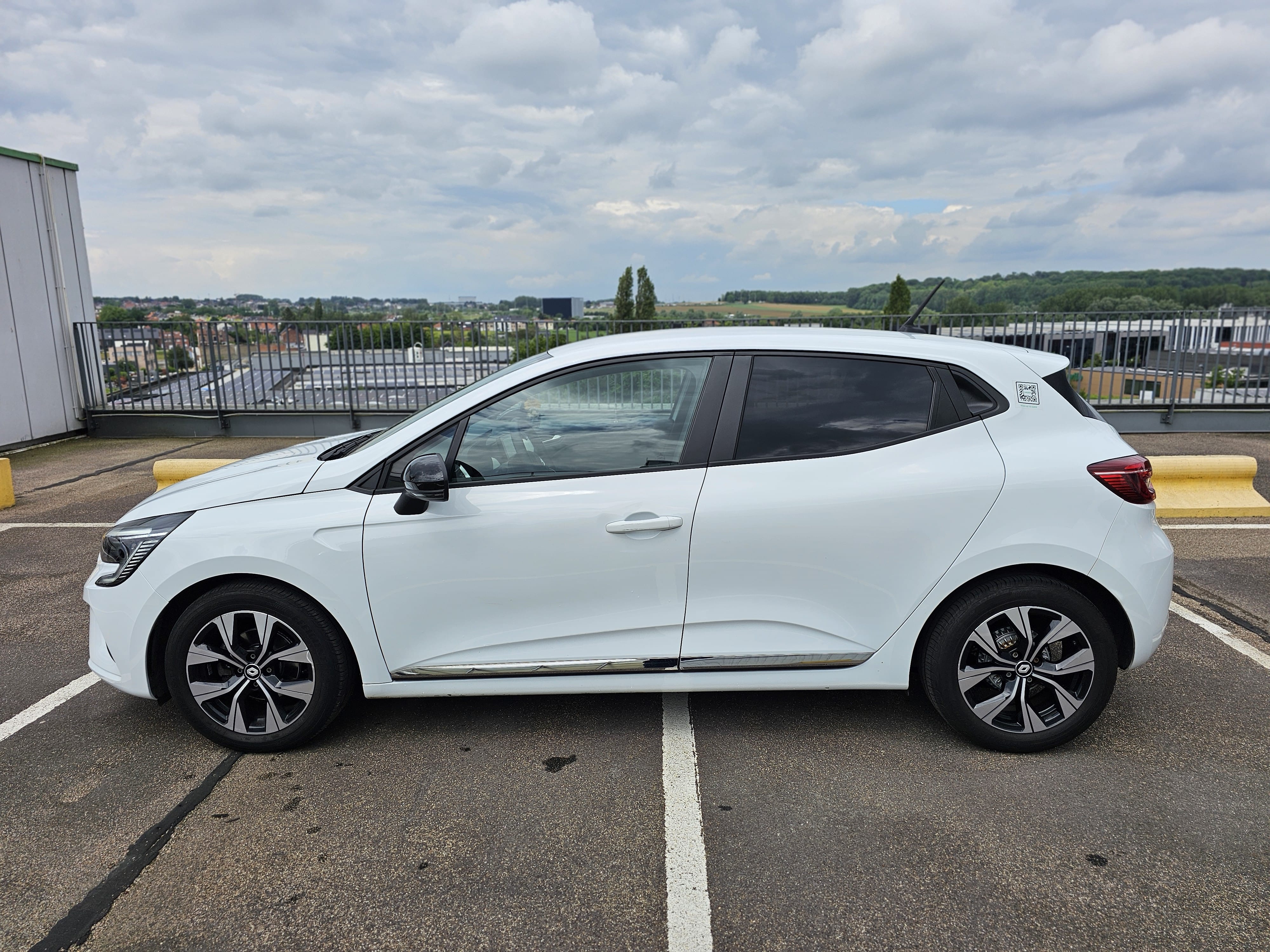 Renault Clio with Air conditioning