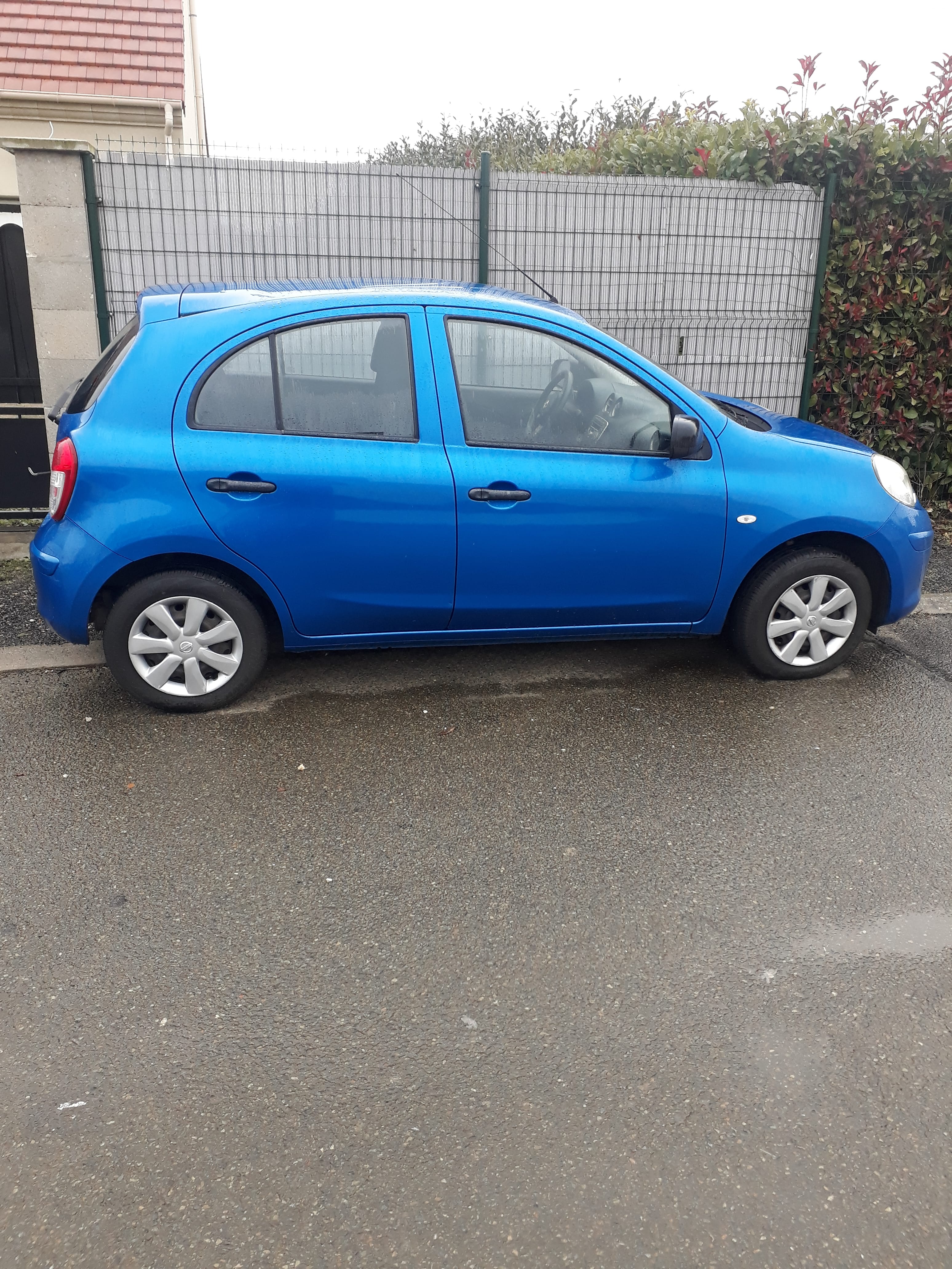 Nissan Micra avec Climatisation
