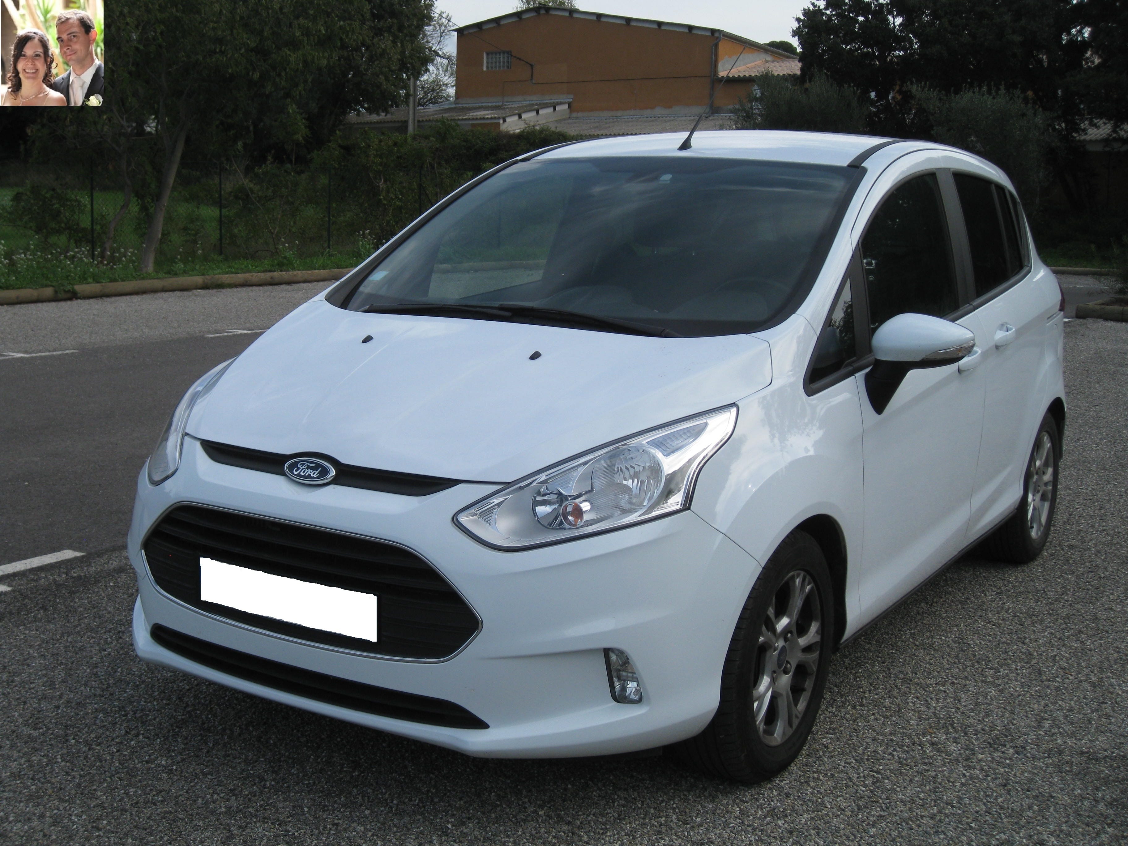 Ford B-Max 100cv Essence avec Entrée audio / iPod