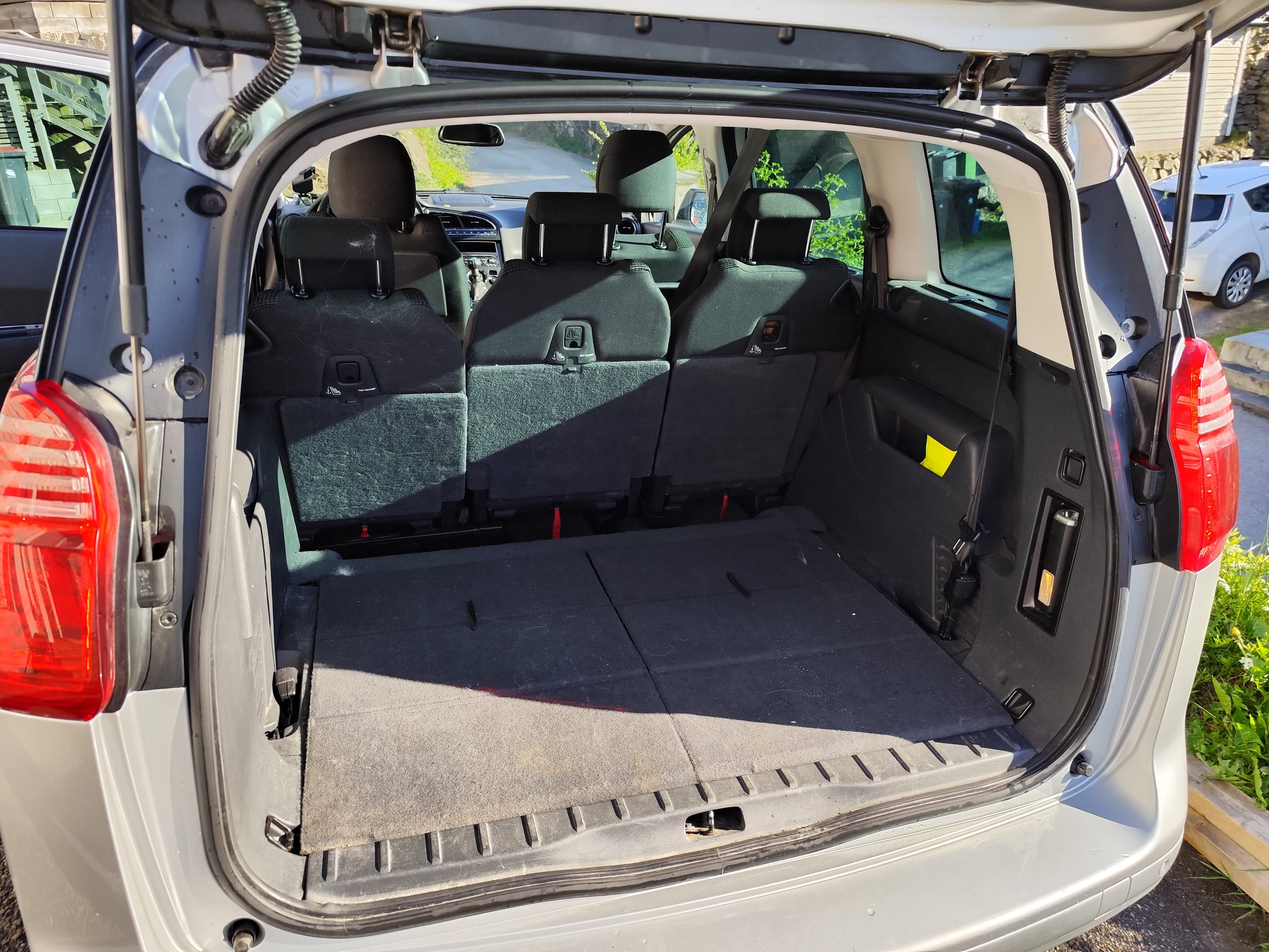 Peugeot 5008 med Bluetooth audio