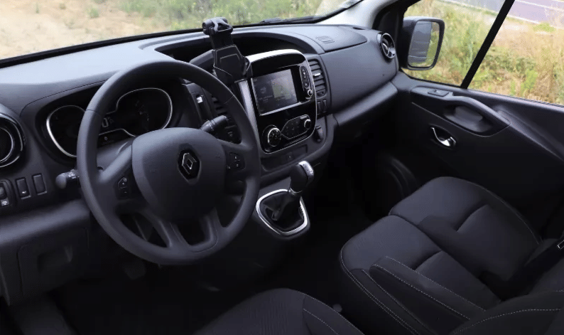 Renault Trafic Passenger 9 places 2.0 HDI 145 cv avec Régulateur de vitesse