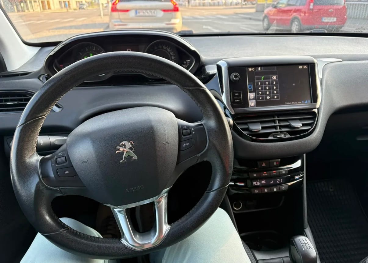 Peugeot 208 met USB-oplaadpoorten