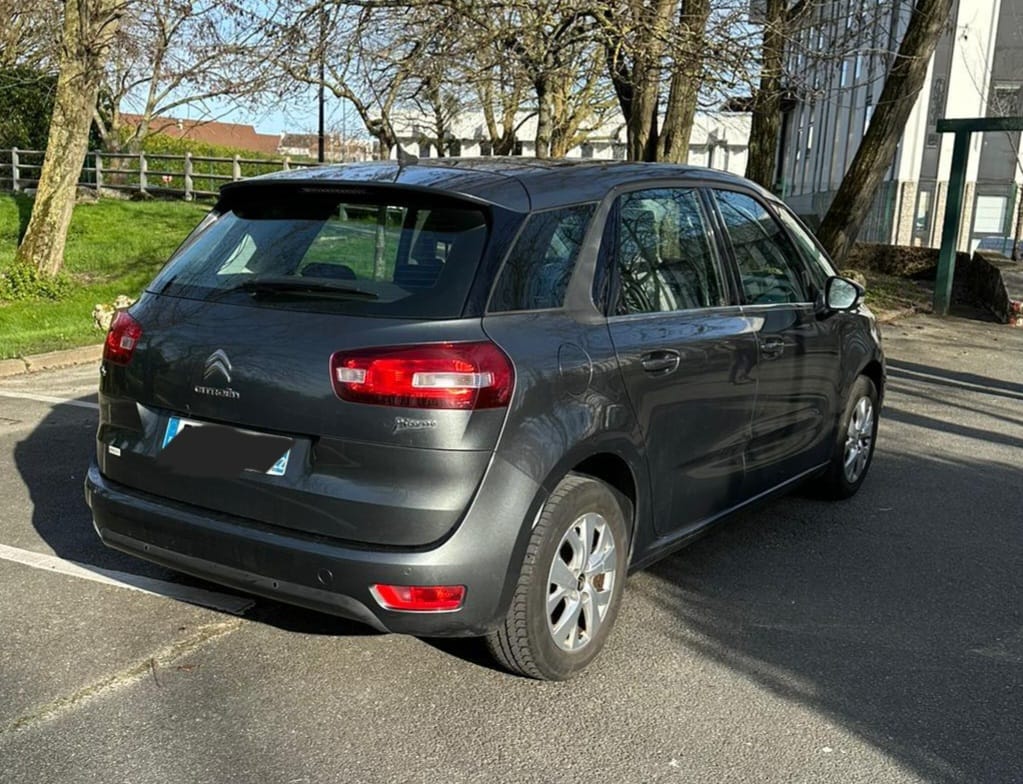 Citroen C4 Picasso avec GPS