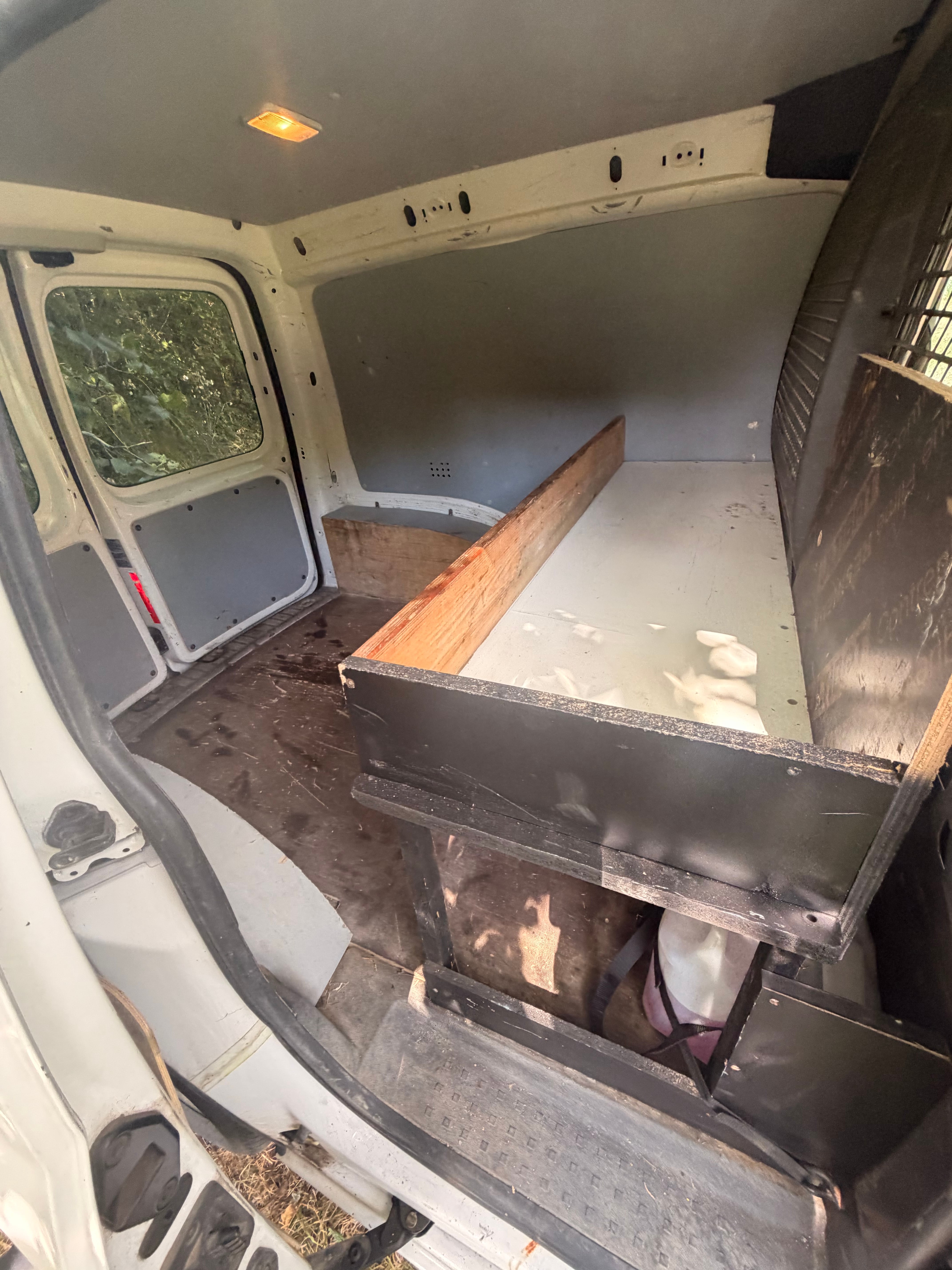 Volkswagen Caddy Van 1.6tdi avec Autoradio