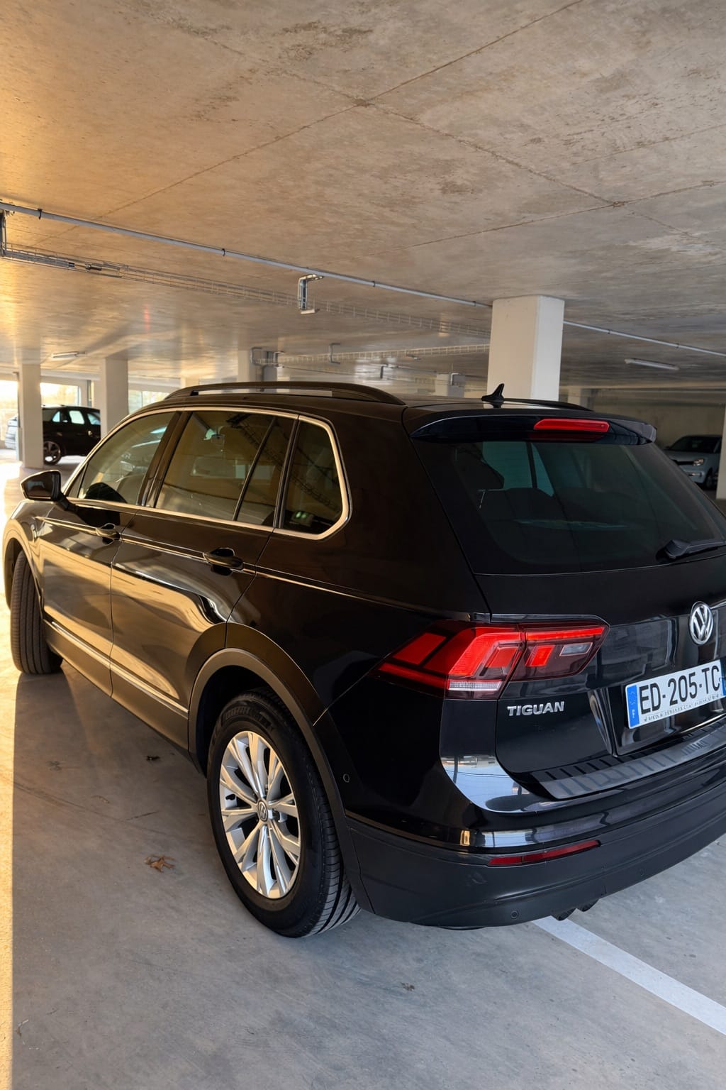 Volkswagen Tiguan 2.0T SEL 4Motion 2l 150cv avec Climatisation