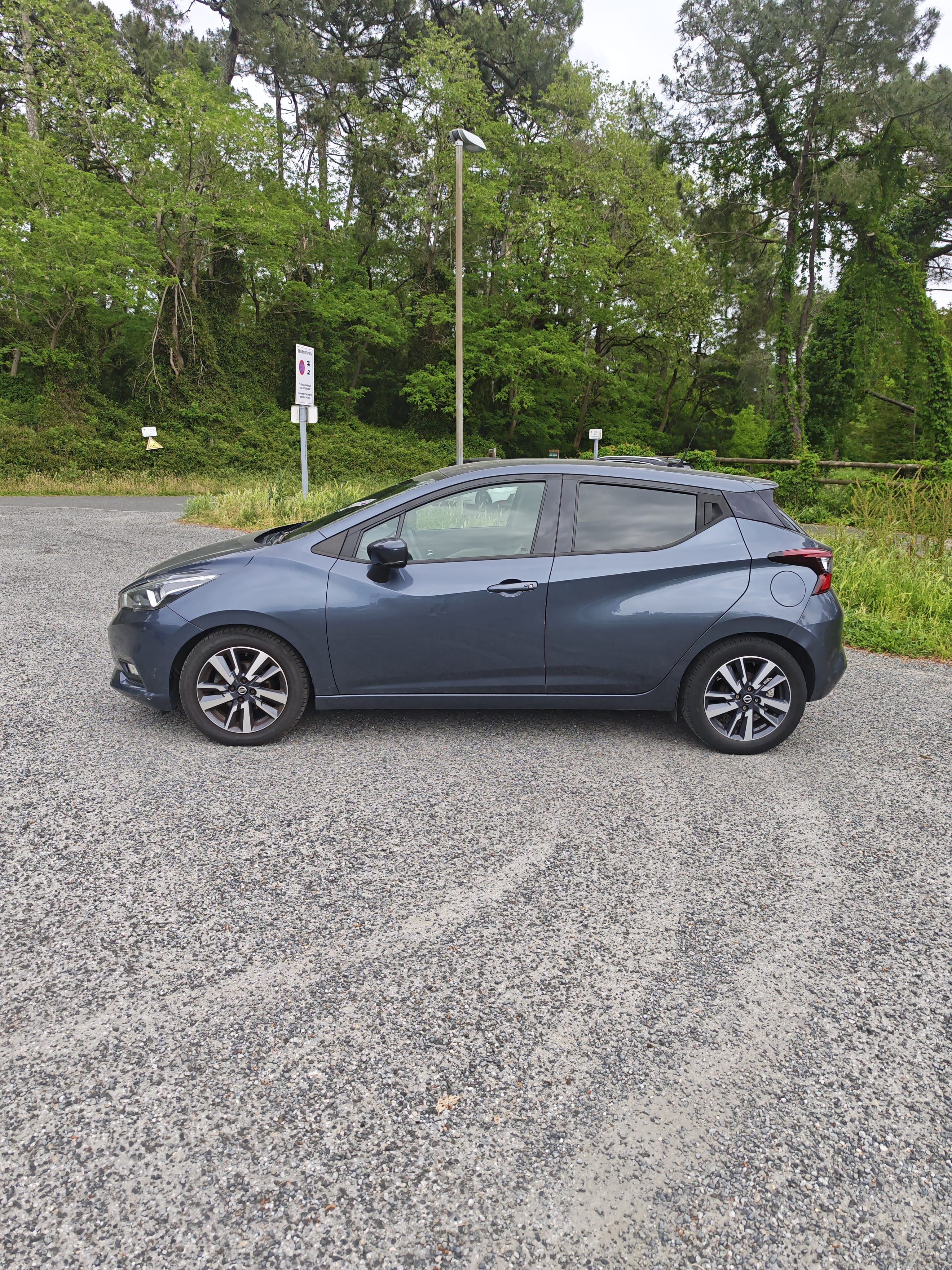 Nissan Micra avec GPS