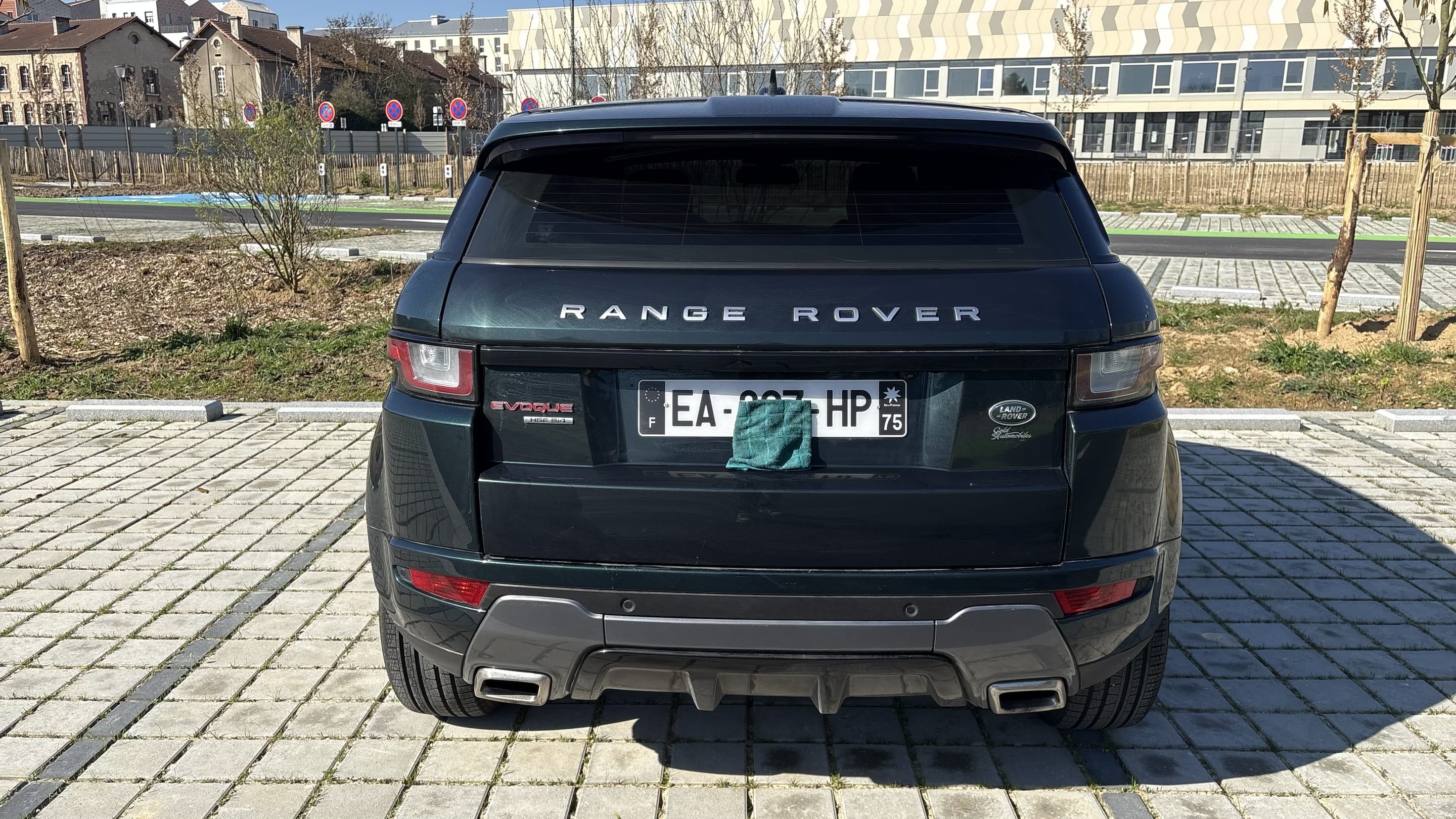 Land-Rover Range Rover Evoque avec GPS