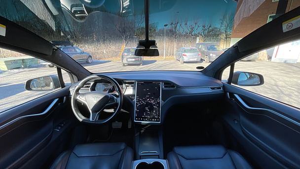 Tesla Model X 100D (2018) med GPS