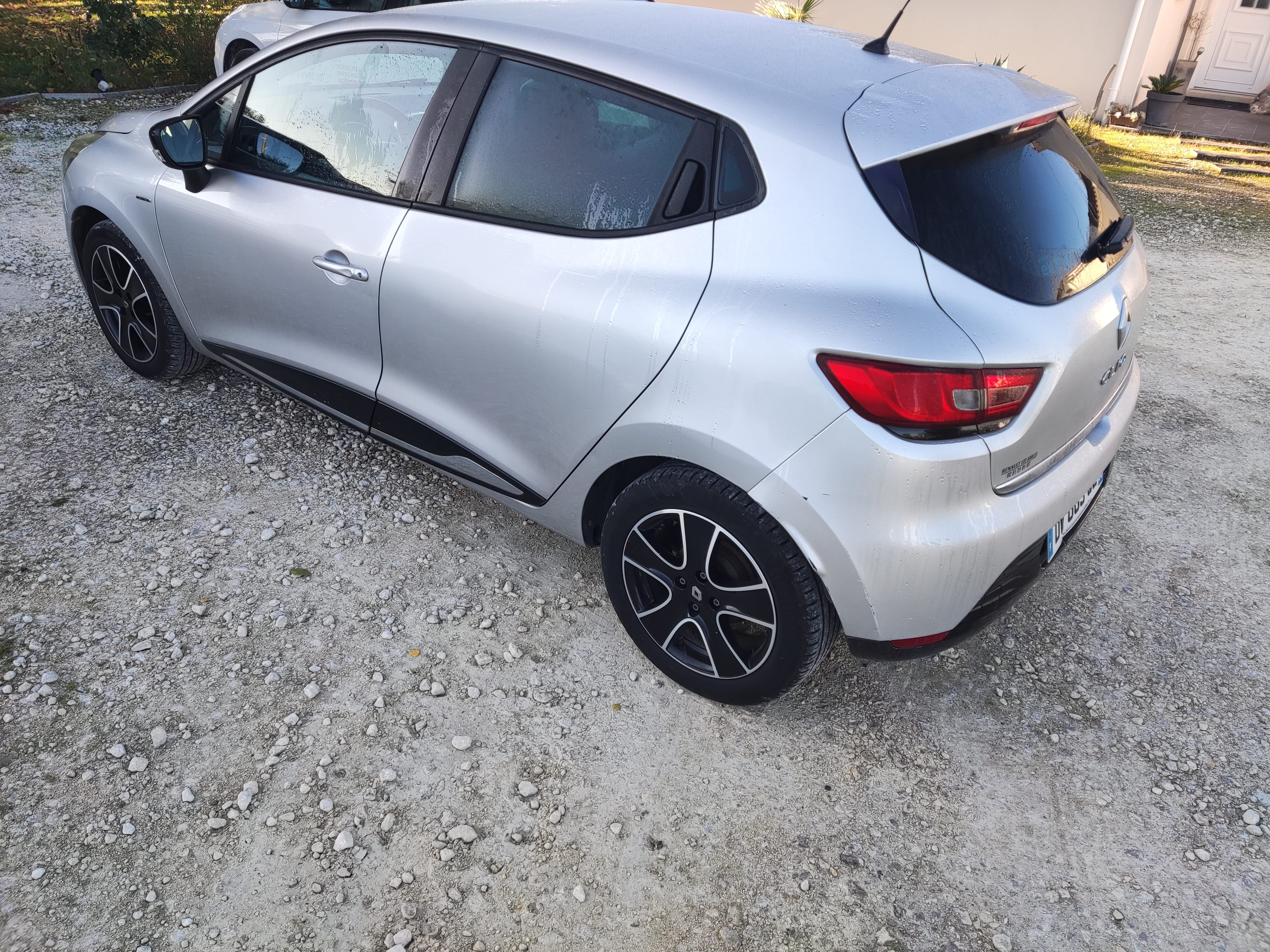 Renault Clio éthanol avec Régulateur de vitesse