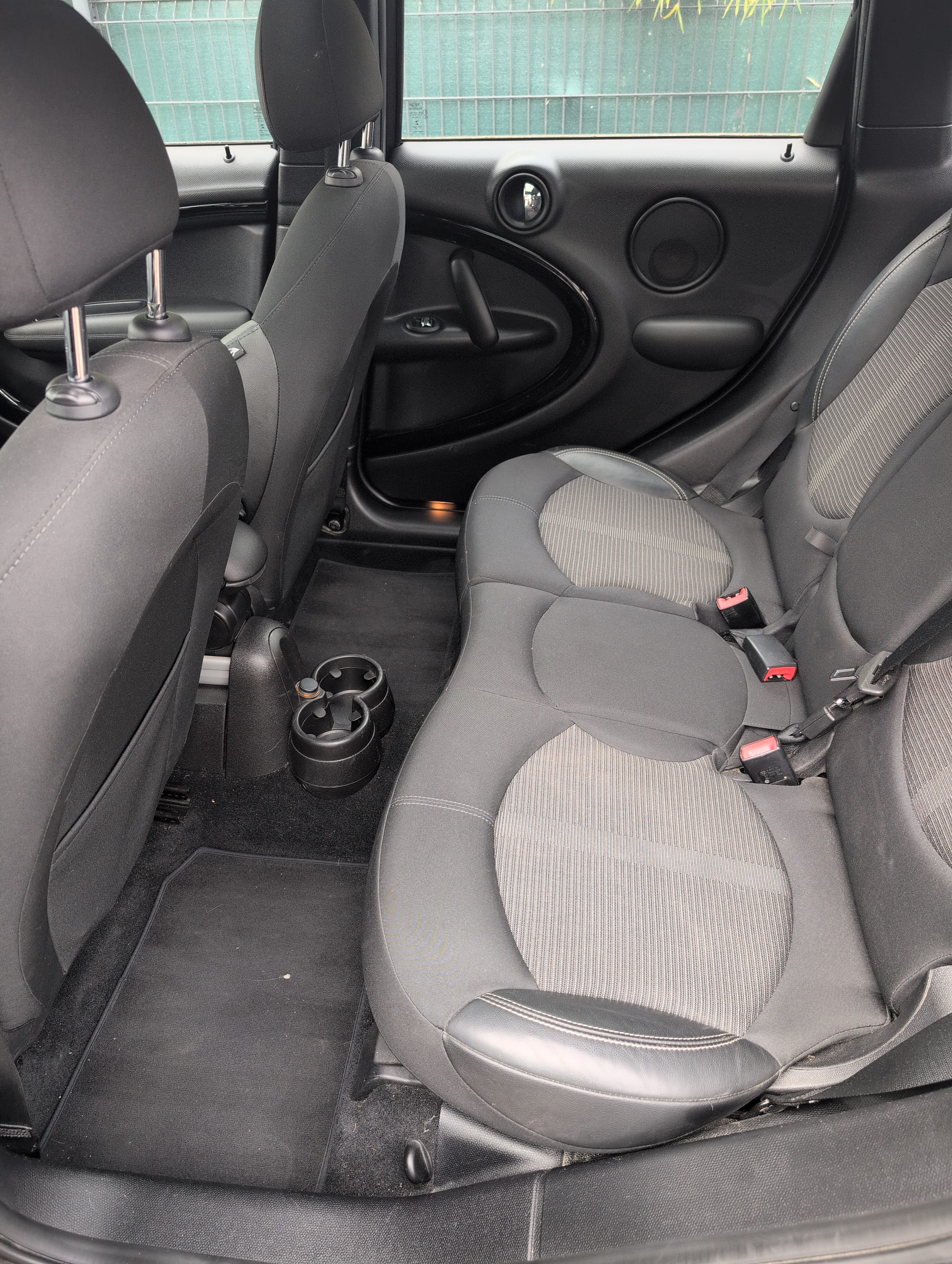 Mini Cooper Countryman avec Siège bébé