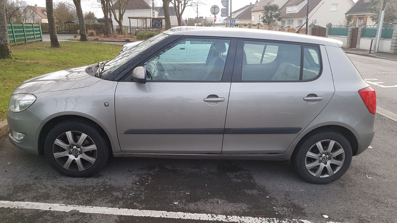 Skoda Fabia avec GPS