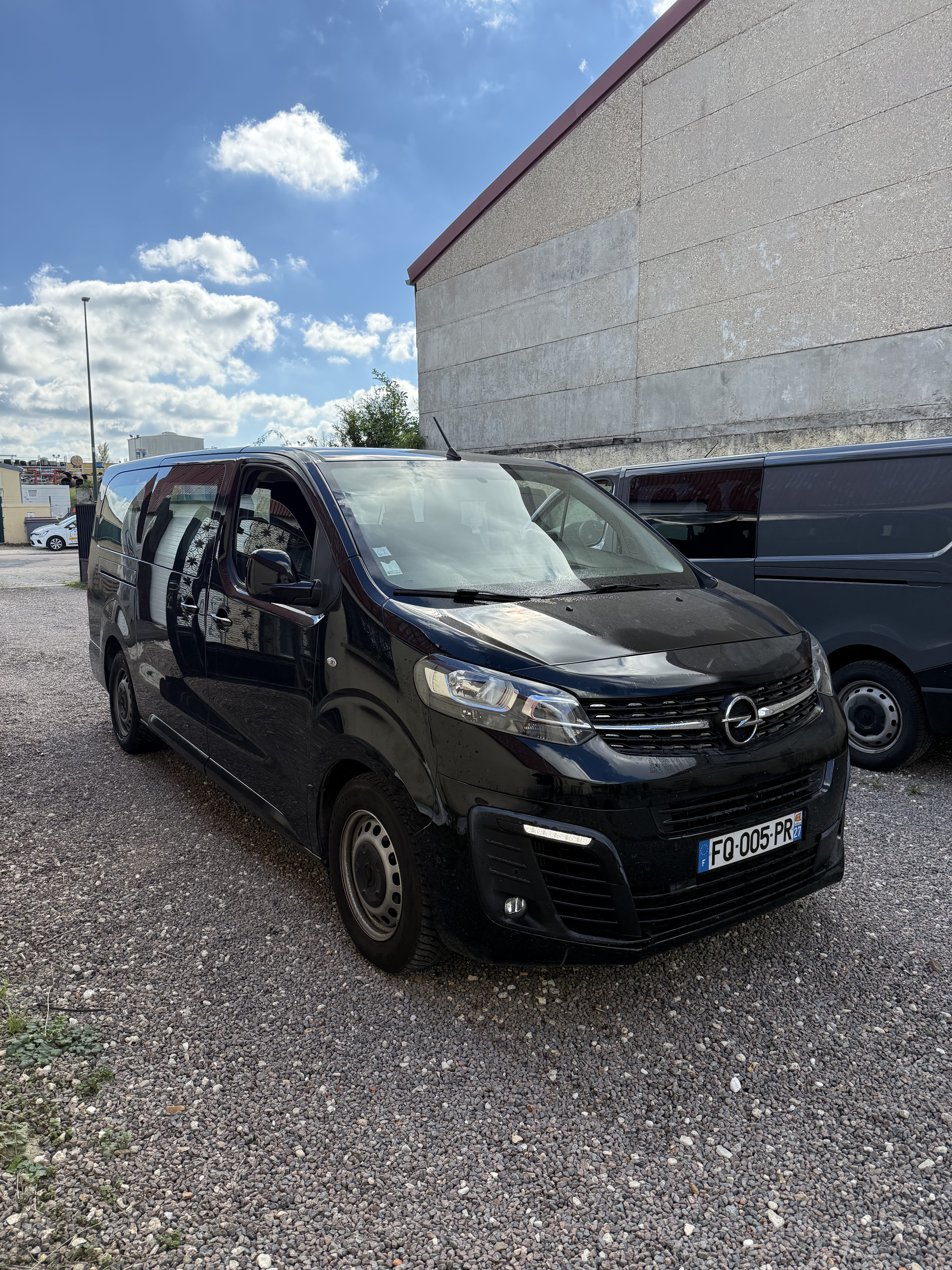 Opel Vivaro, 2020, Diesel, 9 places et plus