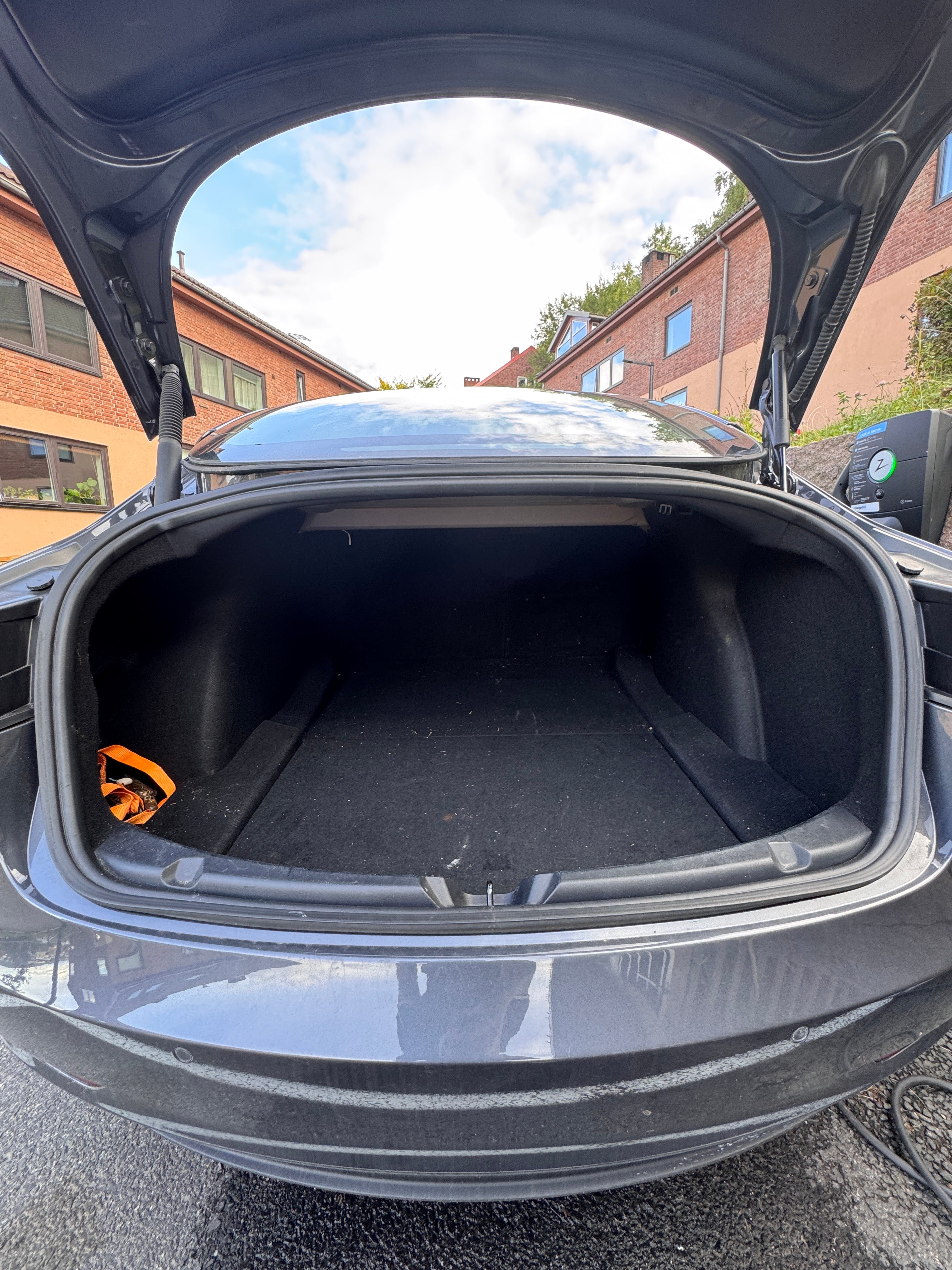 Tesla Model 3 Long Range AWD with Cruise control
