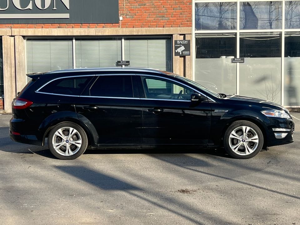 Ford Mondeo SW med Cruisekontroll