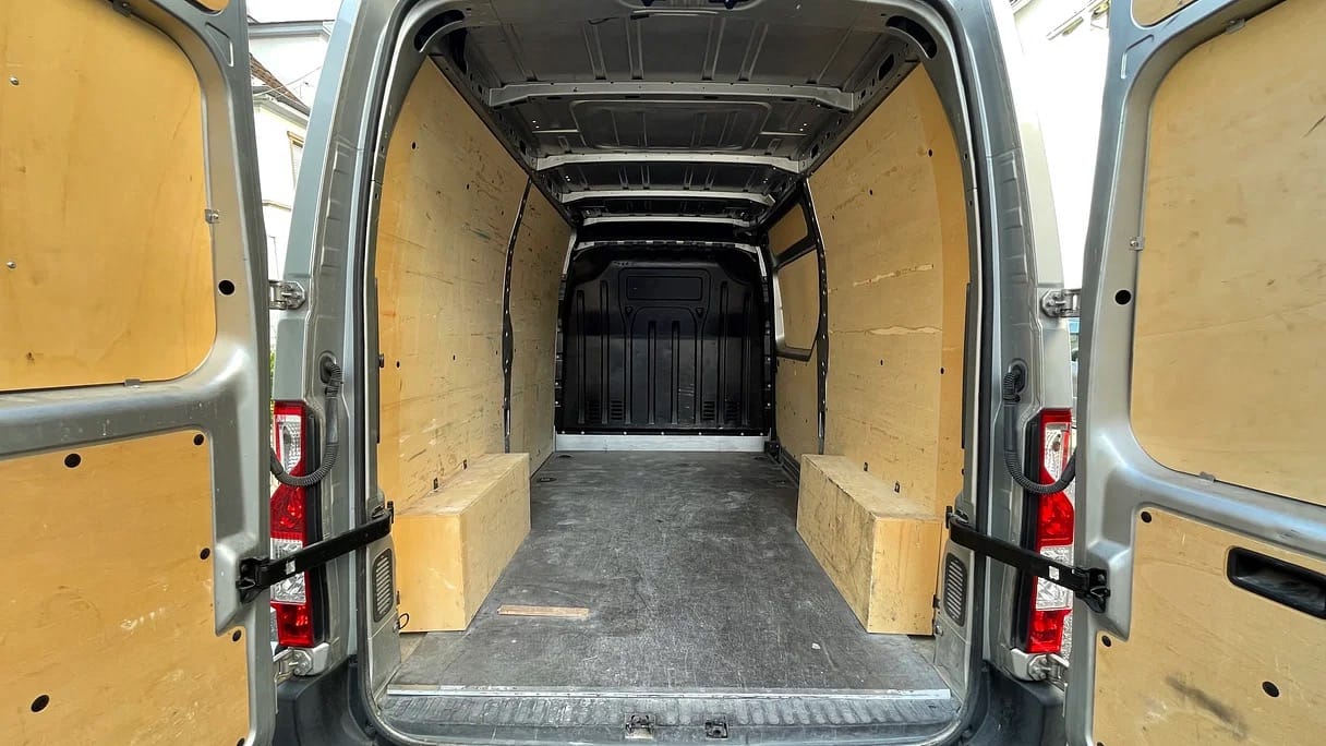 Renault Master 11 m3 130 cv - Diable et rampe d'accès avec Climatisation