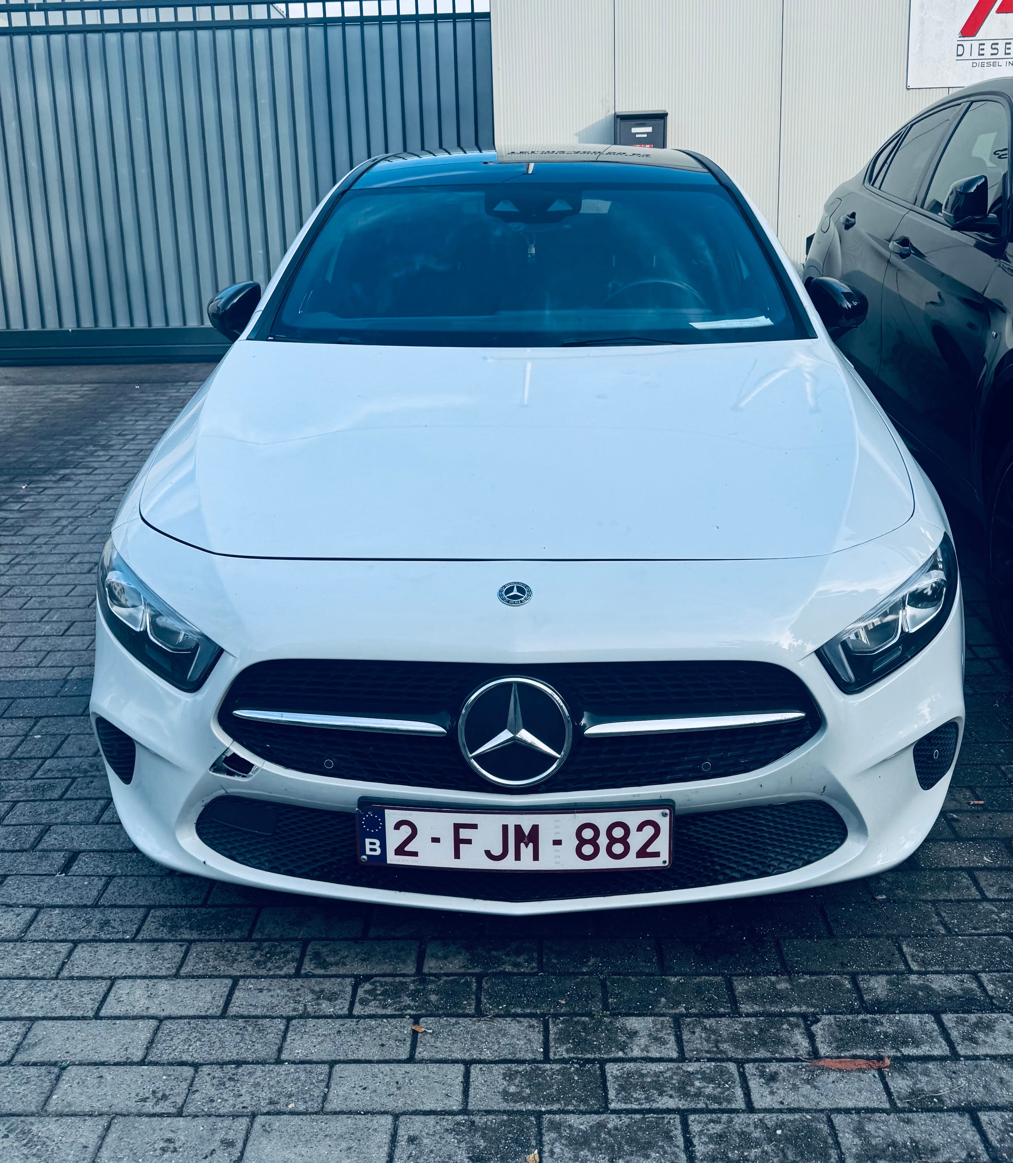 Mercedes-Benz Classe A 250 e with GPS