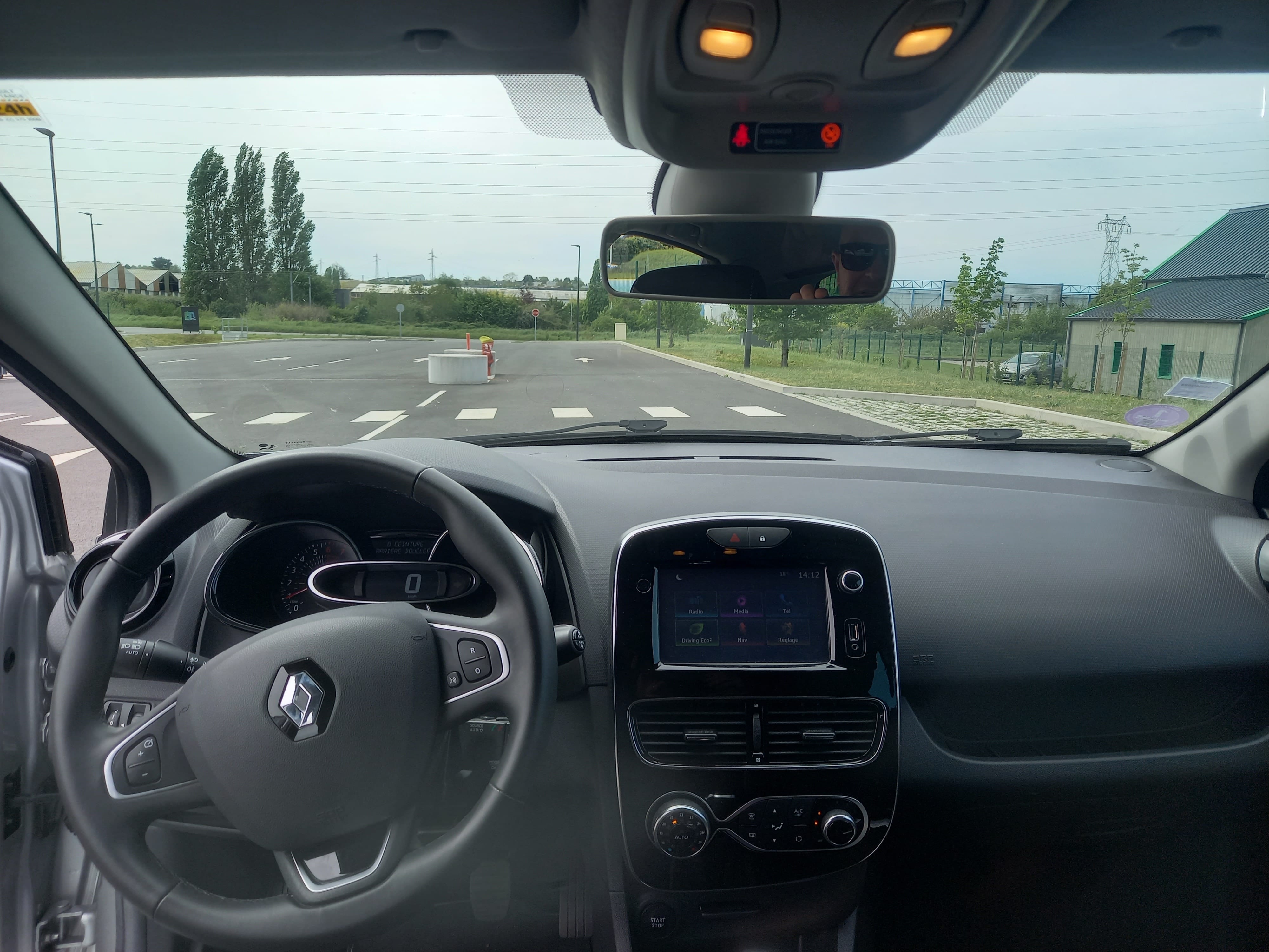 Renault Clio Limited 90cv avec Régulateur de vitesse