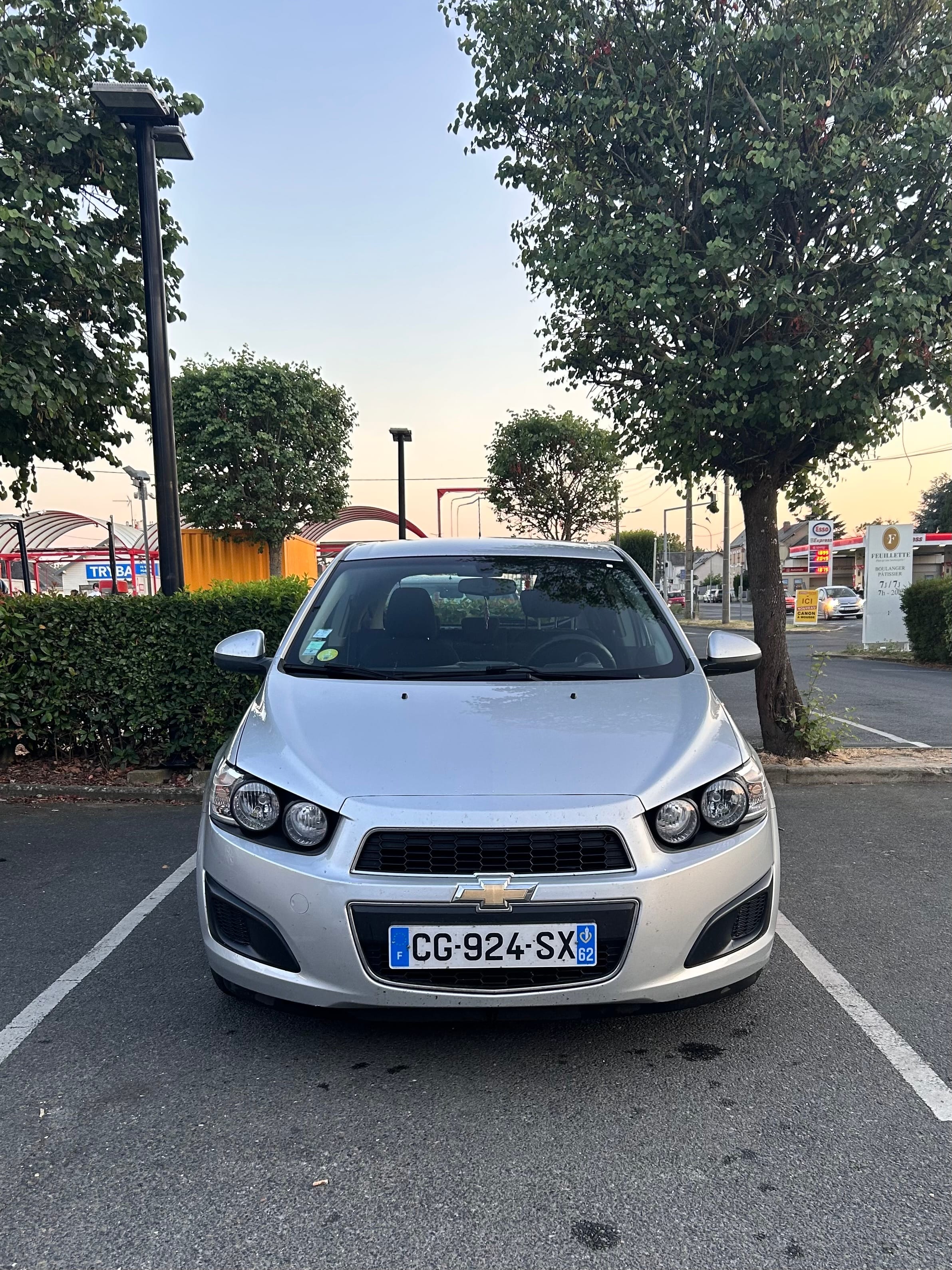 Chevrolet Aveo avec Climatisation
