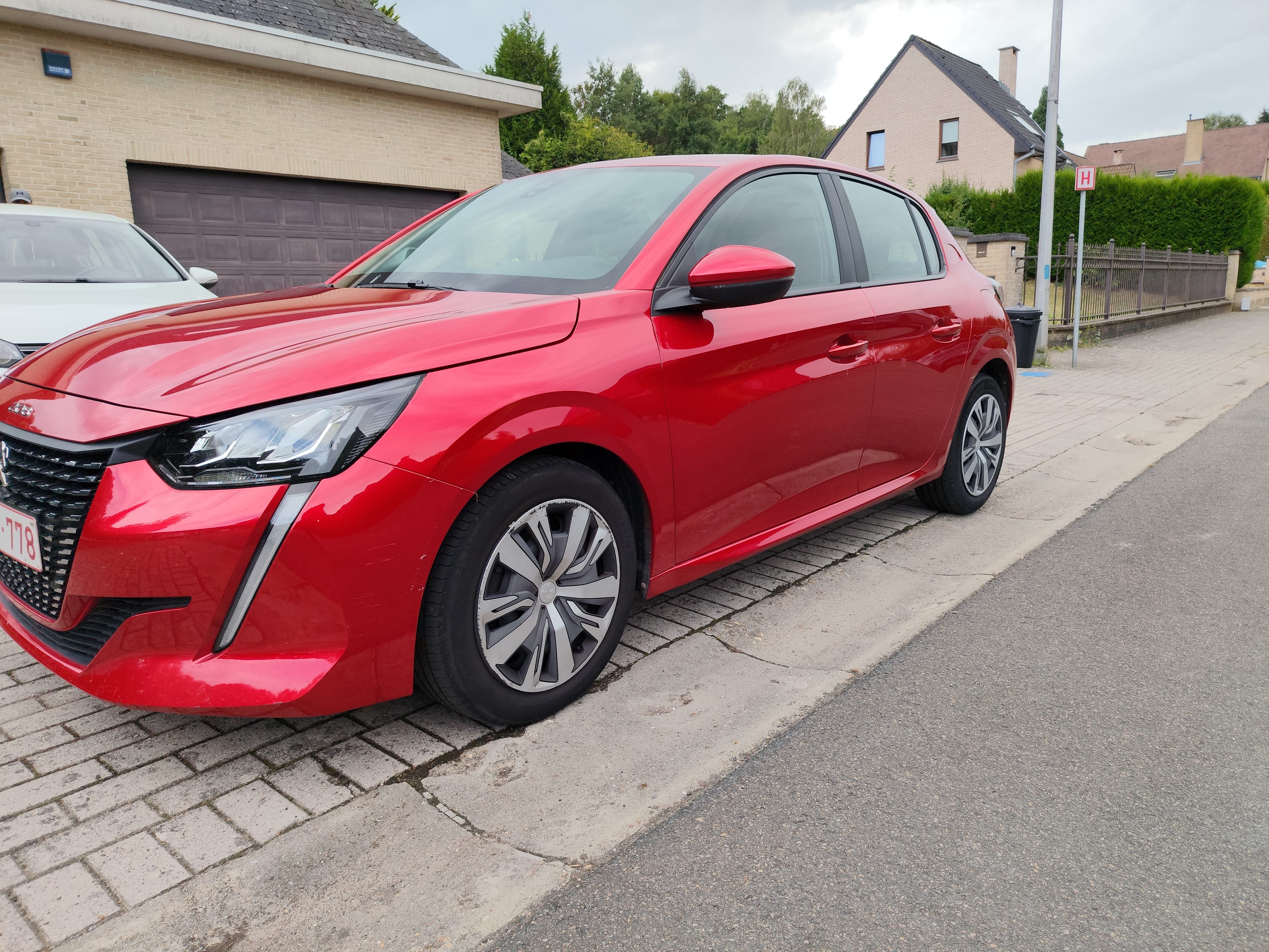 Peugeot 208 met Cruise control