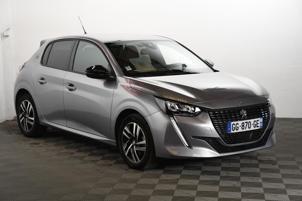 Peugeot 208 2022 Gris, 2022, Essence 95, automatique