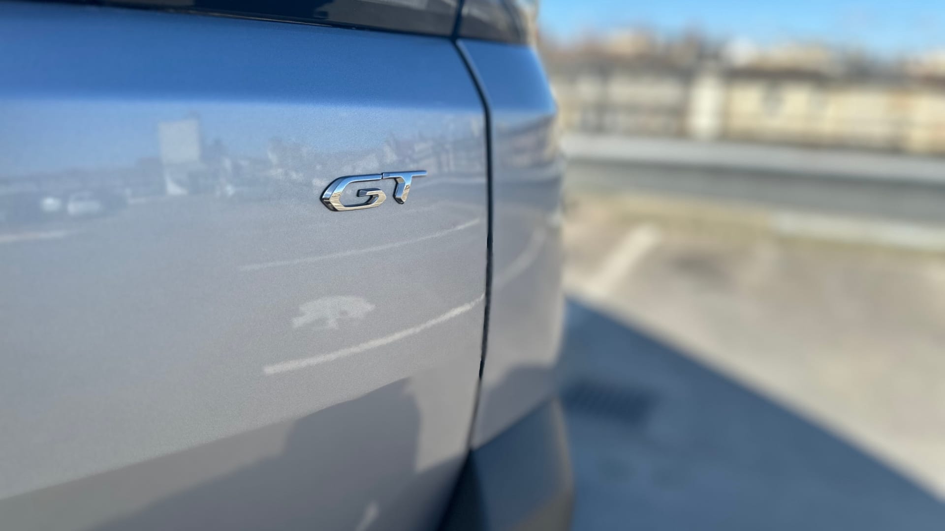 Peugeot 5008 GT 7pl | AUTO | Sièges Chauff. | GARE ST-JEAN (750m) avec GPS