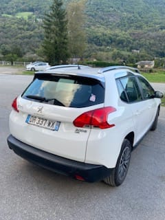 Peugeot 2008 avec Climatisation