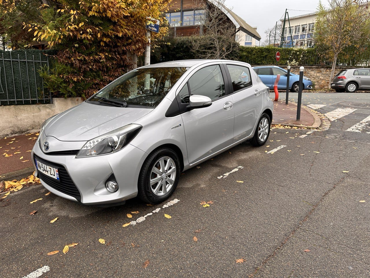 Toyota Yaris Hybride avec Climatisation