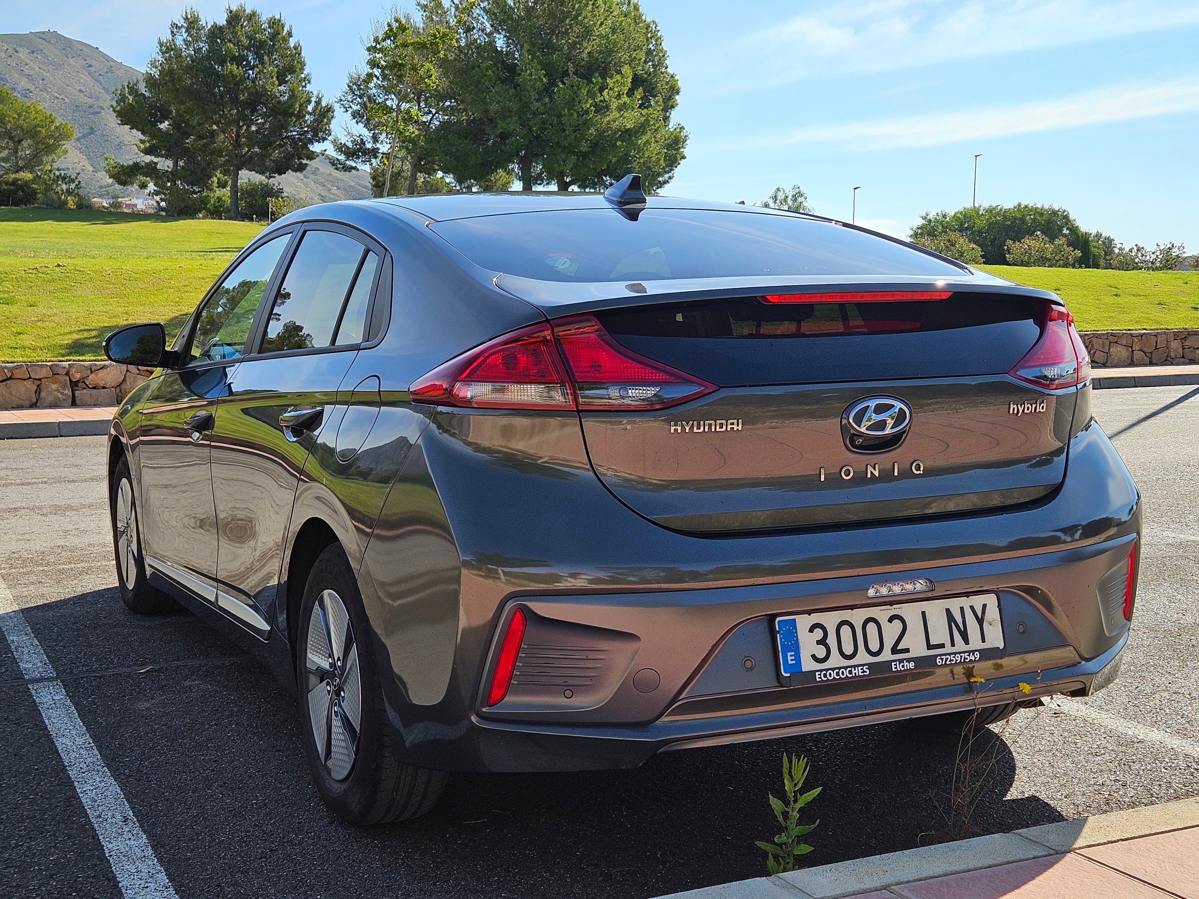 Hyundai Ioniq con Cámara de marcha atrás