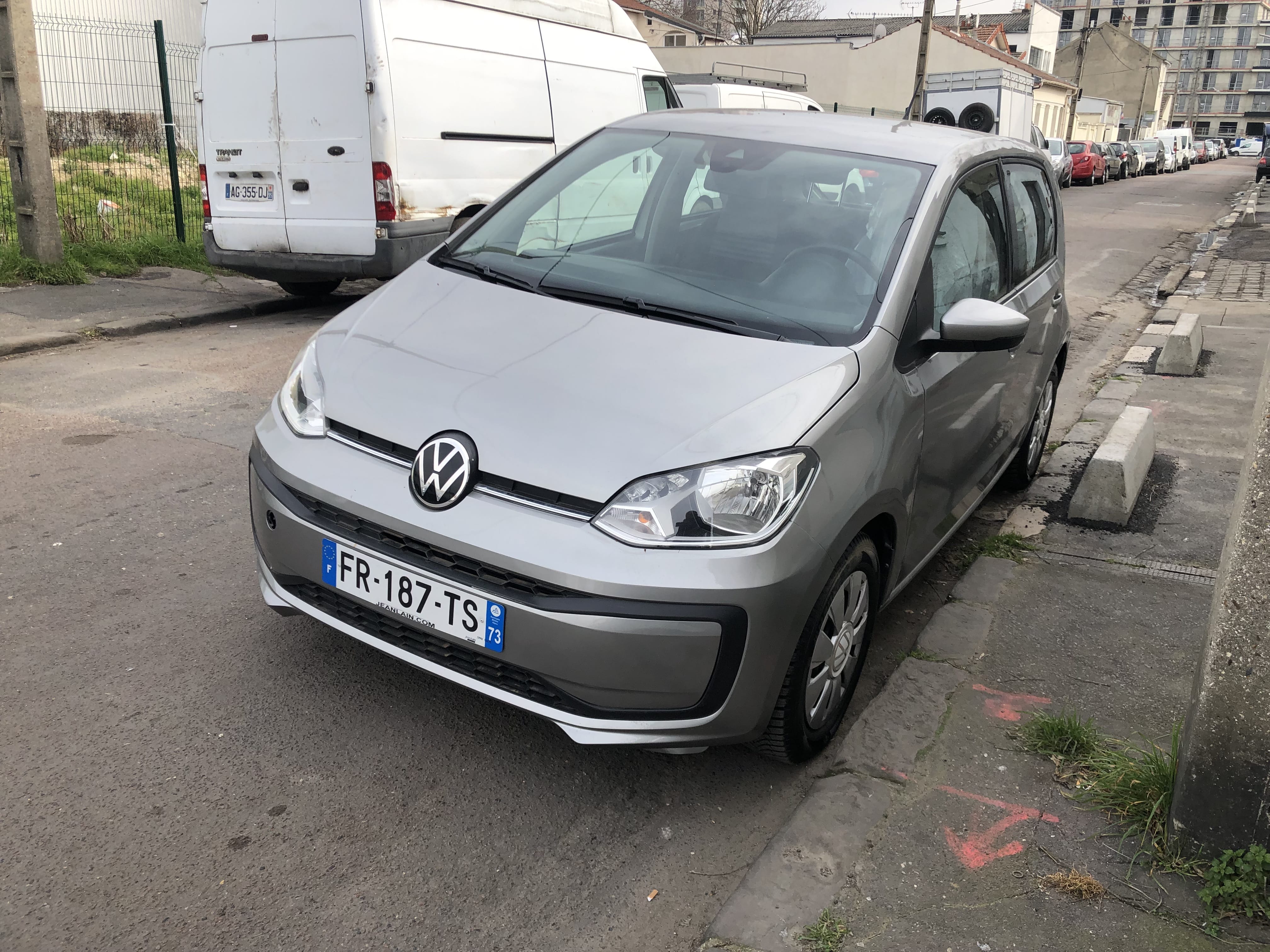 Volkswagen Up!, 2020, Essence 95
