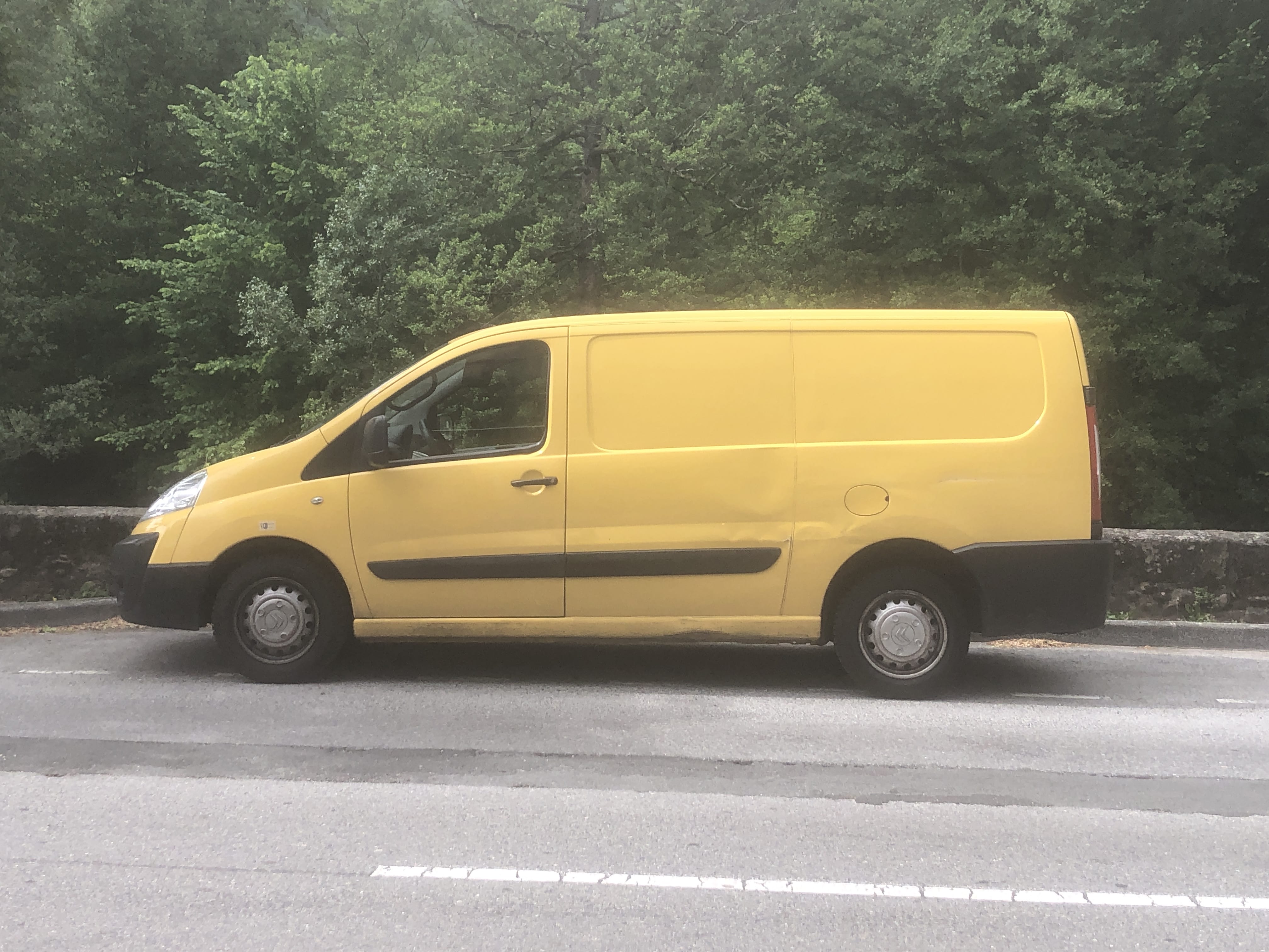 Citroen Jumpy with Hitch