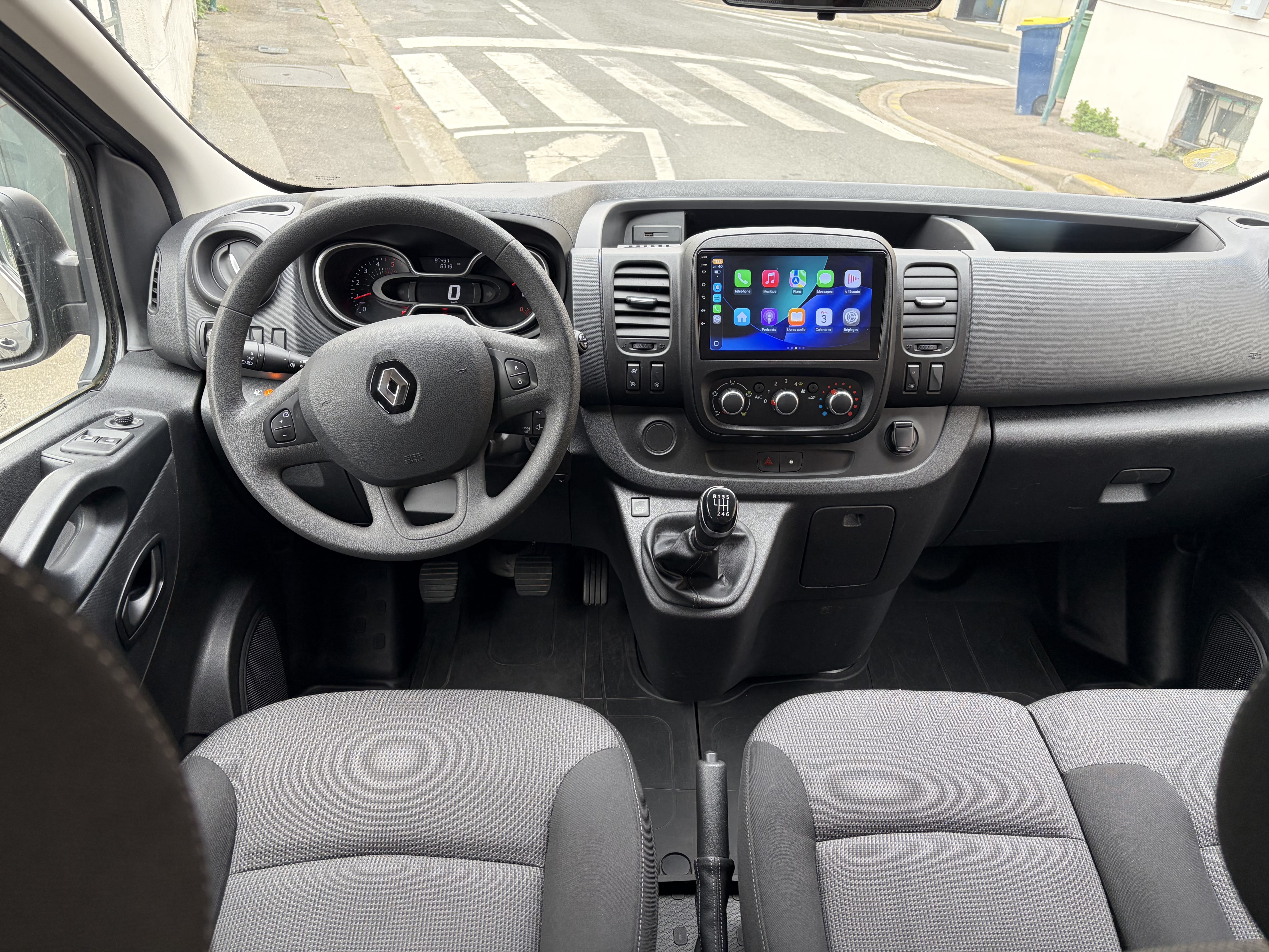 Renault Trafic Passenger 2.0 Dci avec Siège bébé