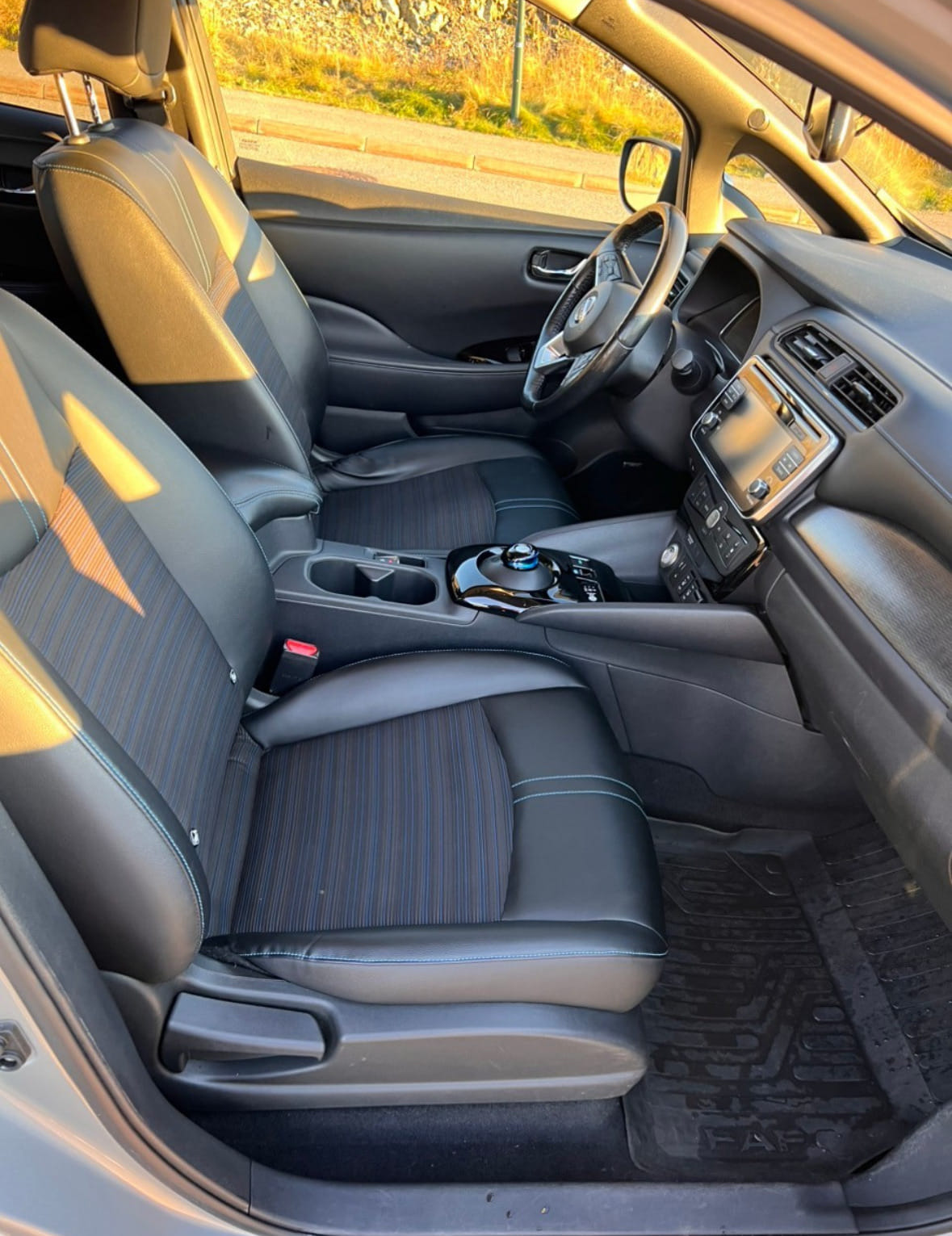 Nissan Leaf Electric (Tekna) med alt utstyr med Android Auto