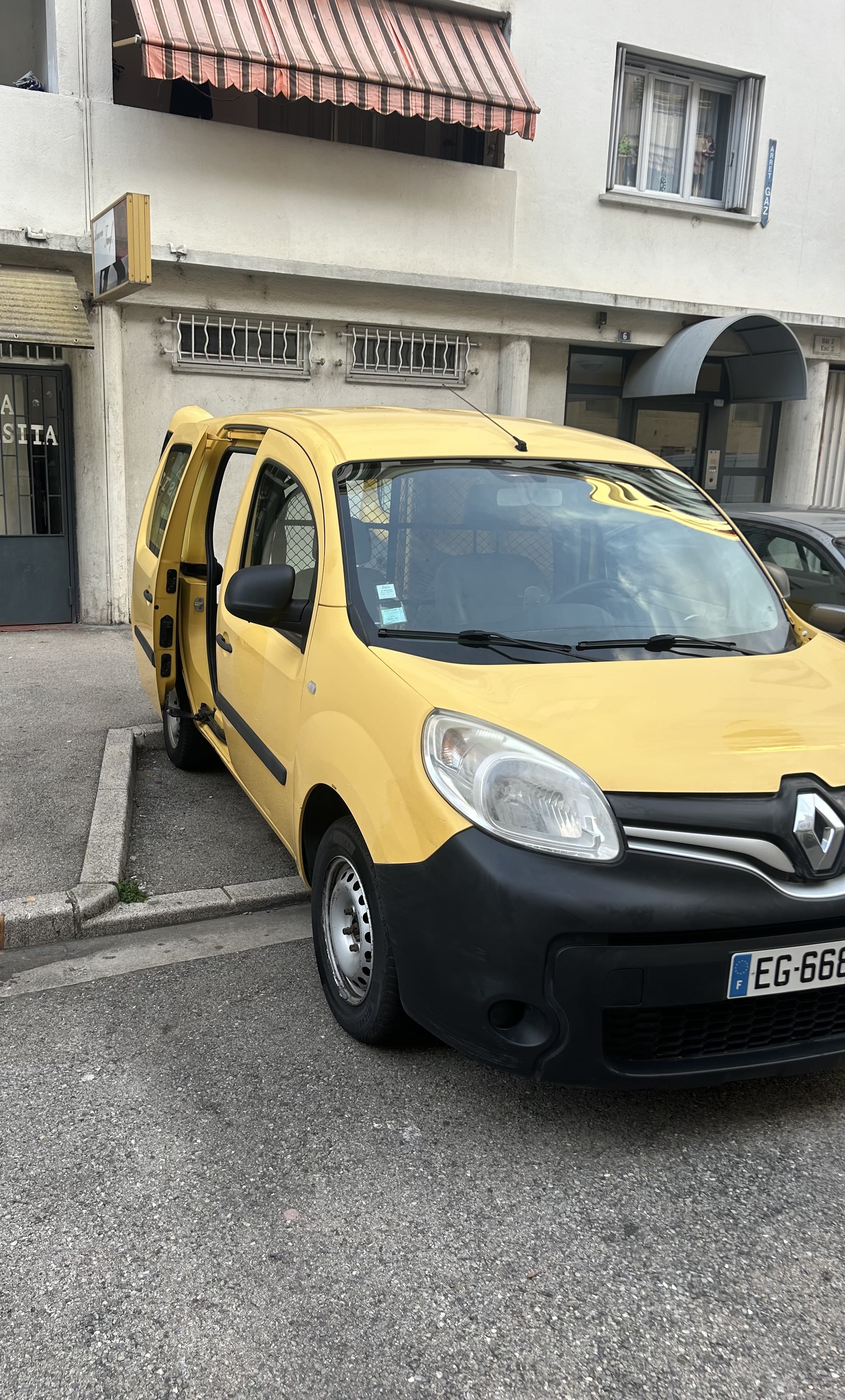Renault Kangoo Express avec Climatisation