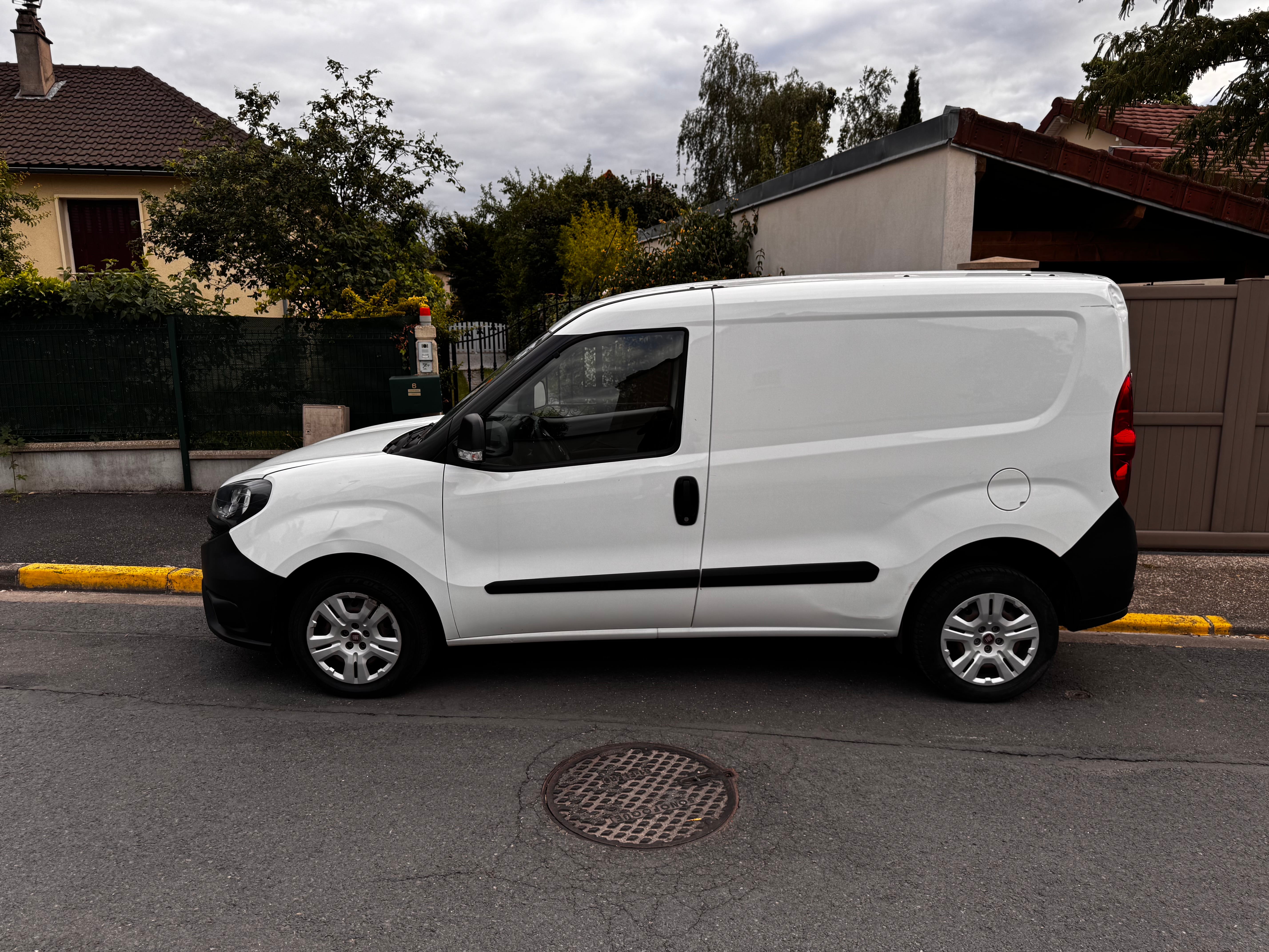 Fiat Doblo avec Climatisation