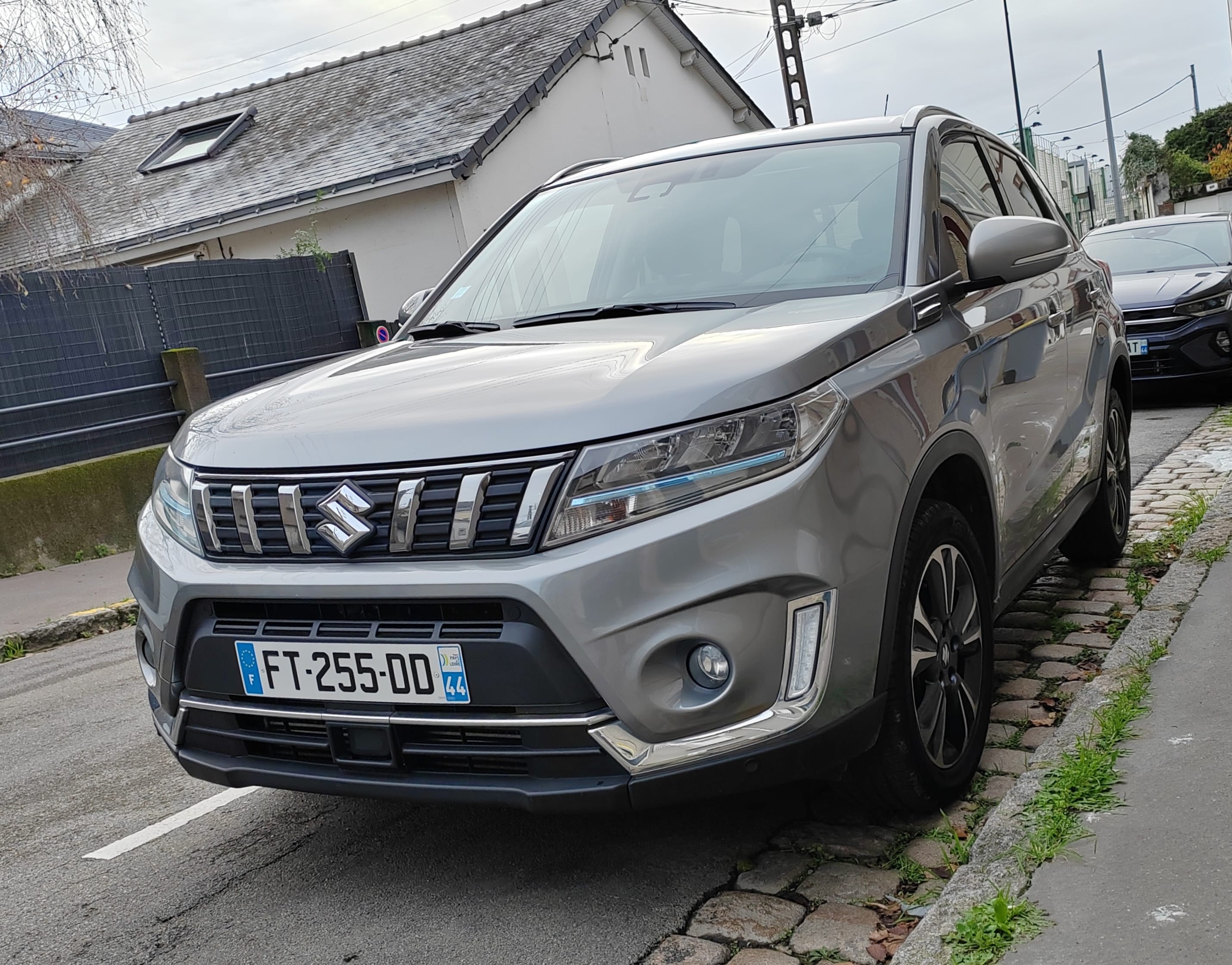 Suzuki Vitara 1.4 Boosterjet Hybride/Essence Finition Style 129cv, 2020, Essence 95 / Électrique (hybride)
