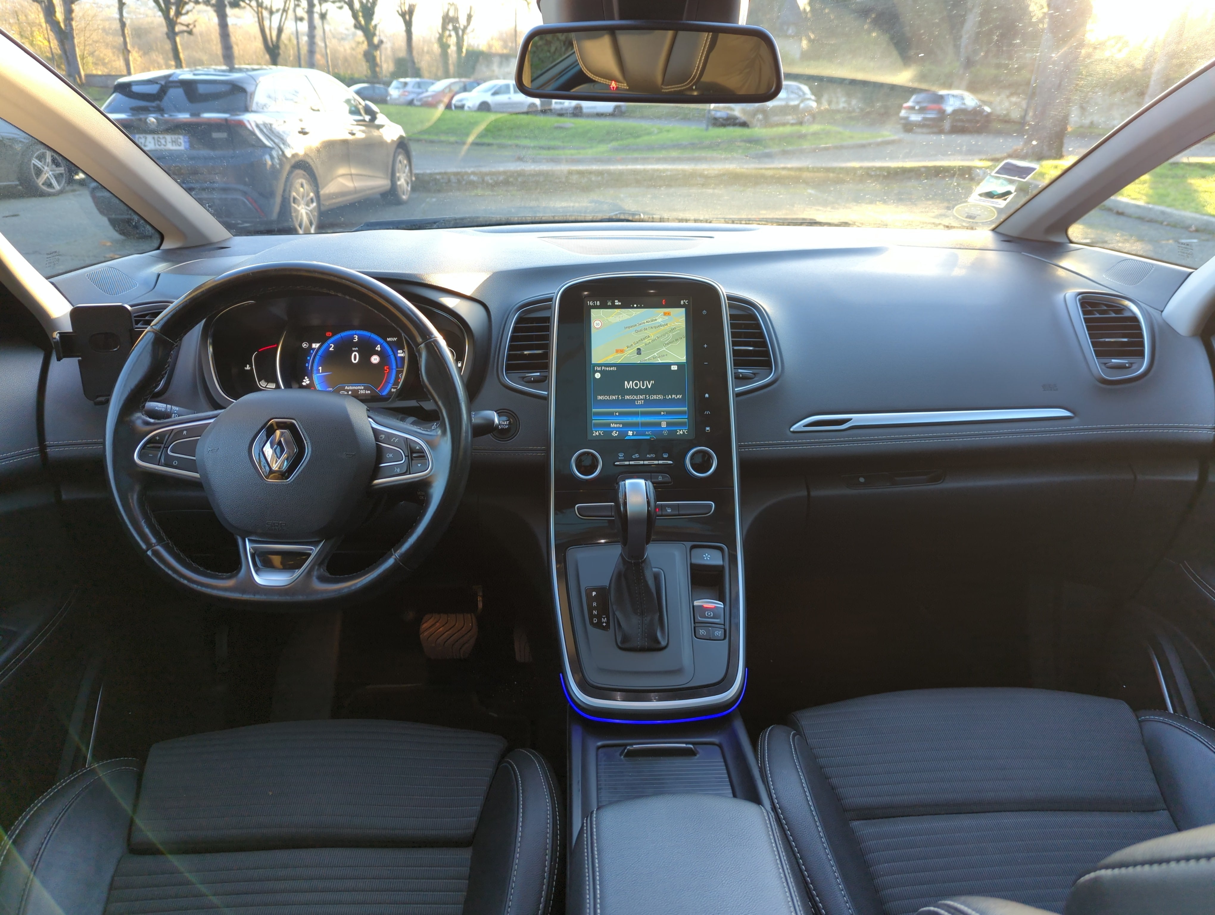 Renault Grand Scenic IV INTENS, 7 places 1.6l DCI 160 CH Boîte Auto EDC avec Régulateur de vitesse