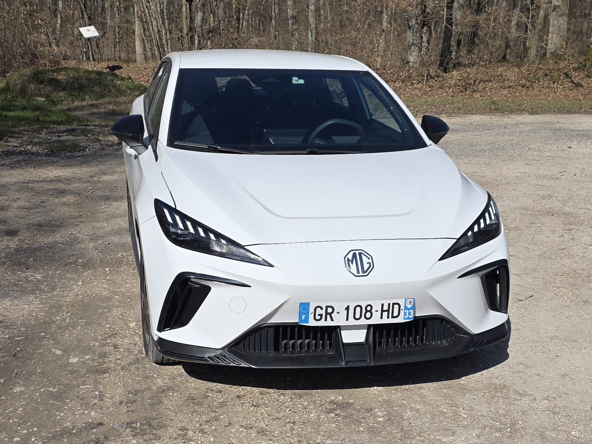 MG MG4, 2023, Électrique, automatique