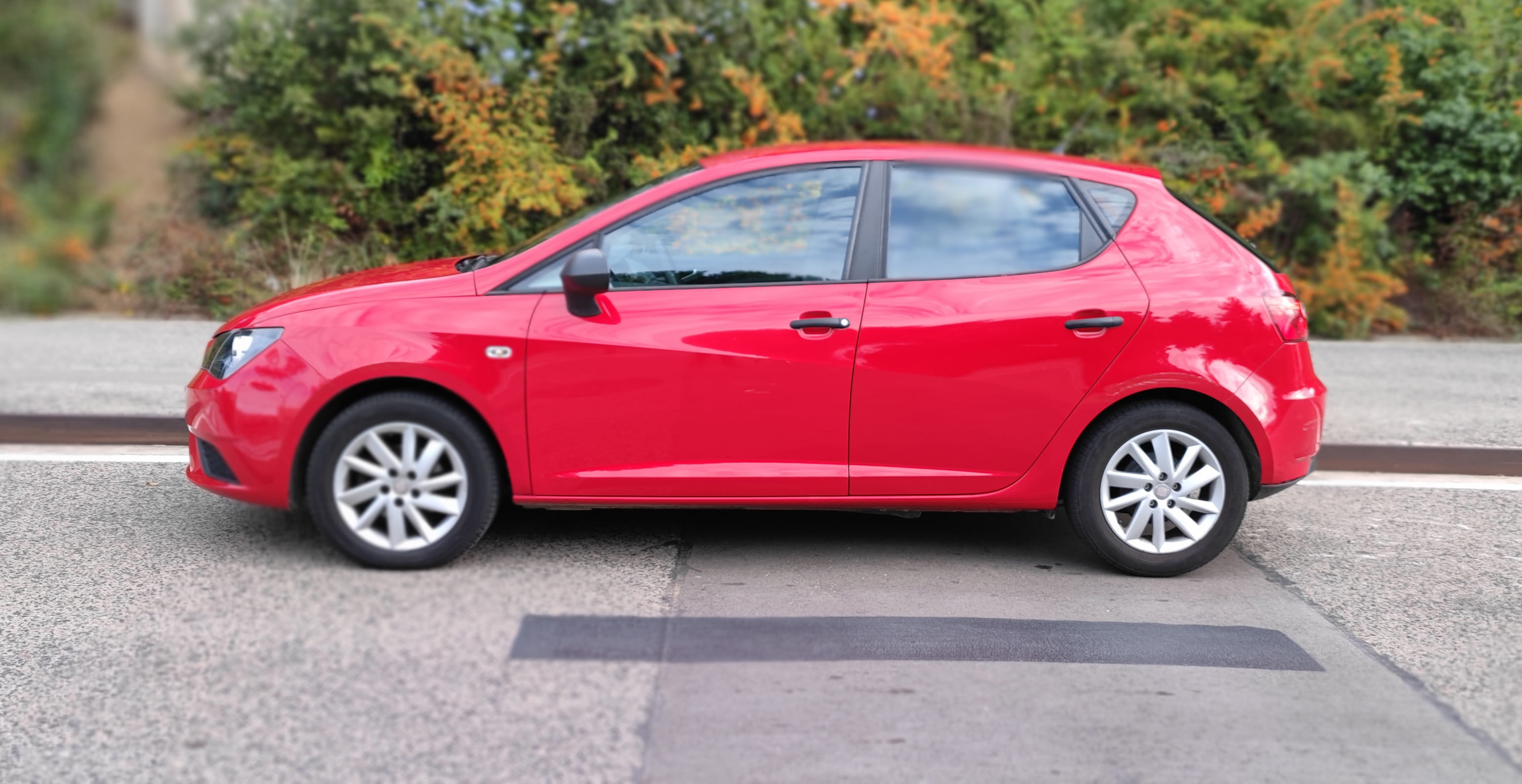 Seat Ibiza Red Passion TSI met GPS