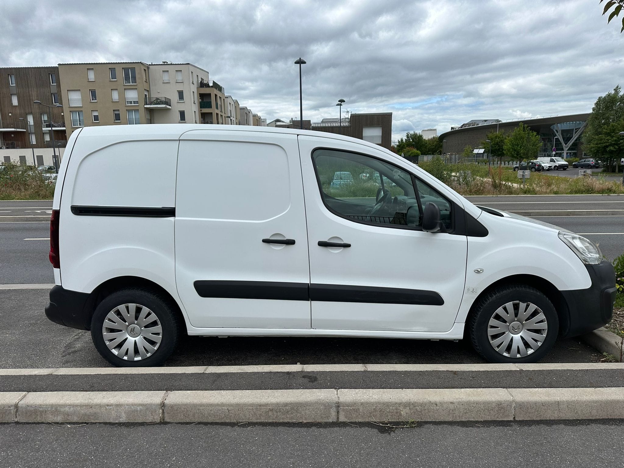 Citroen Berlingo avec Entrée audio / iPod