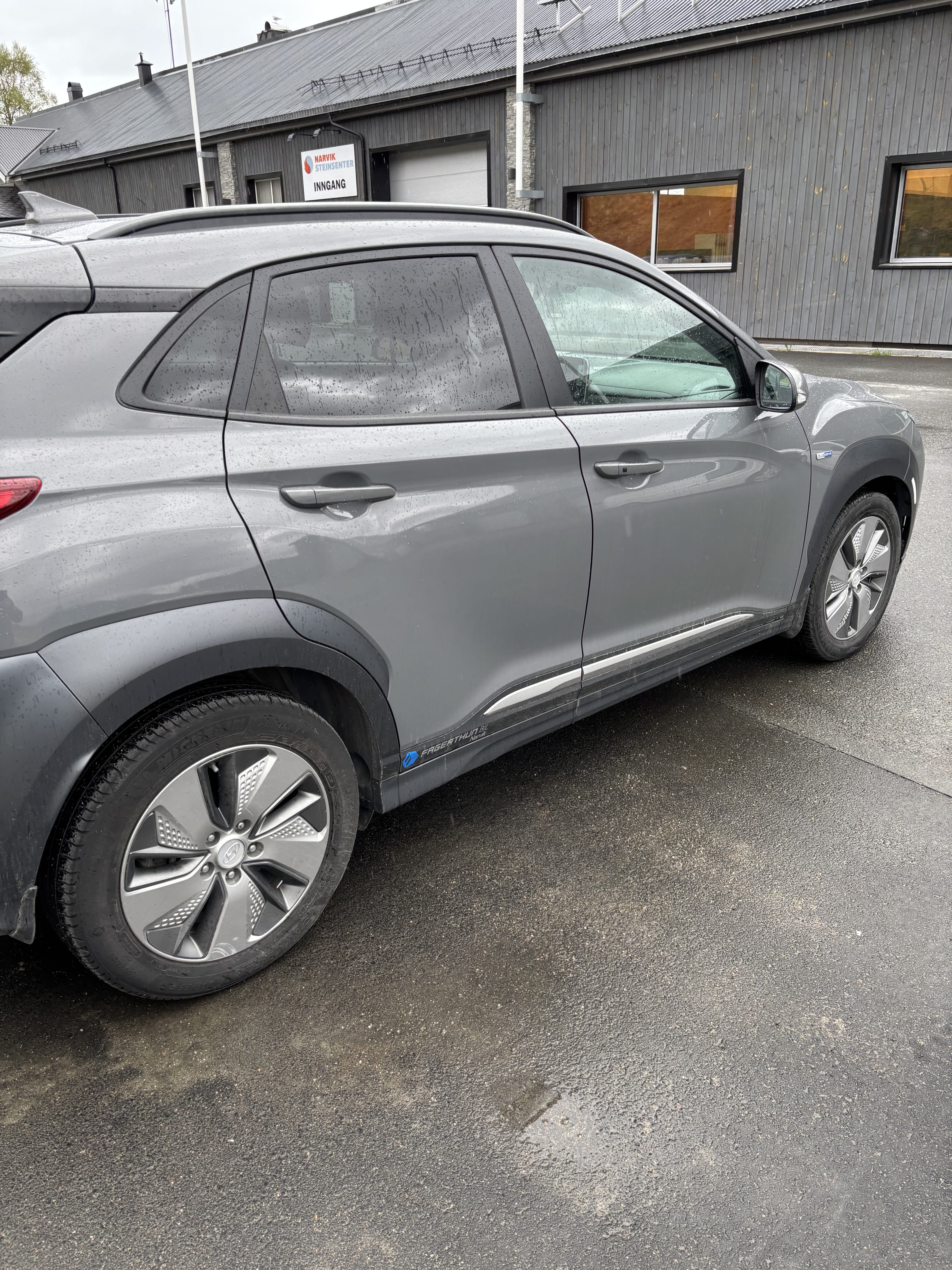 Hyundai Kona Electric with GPS