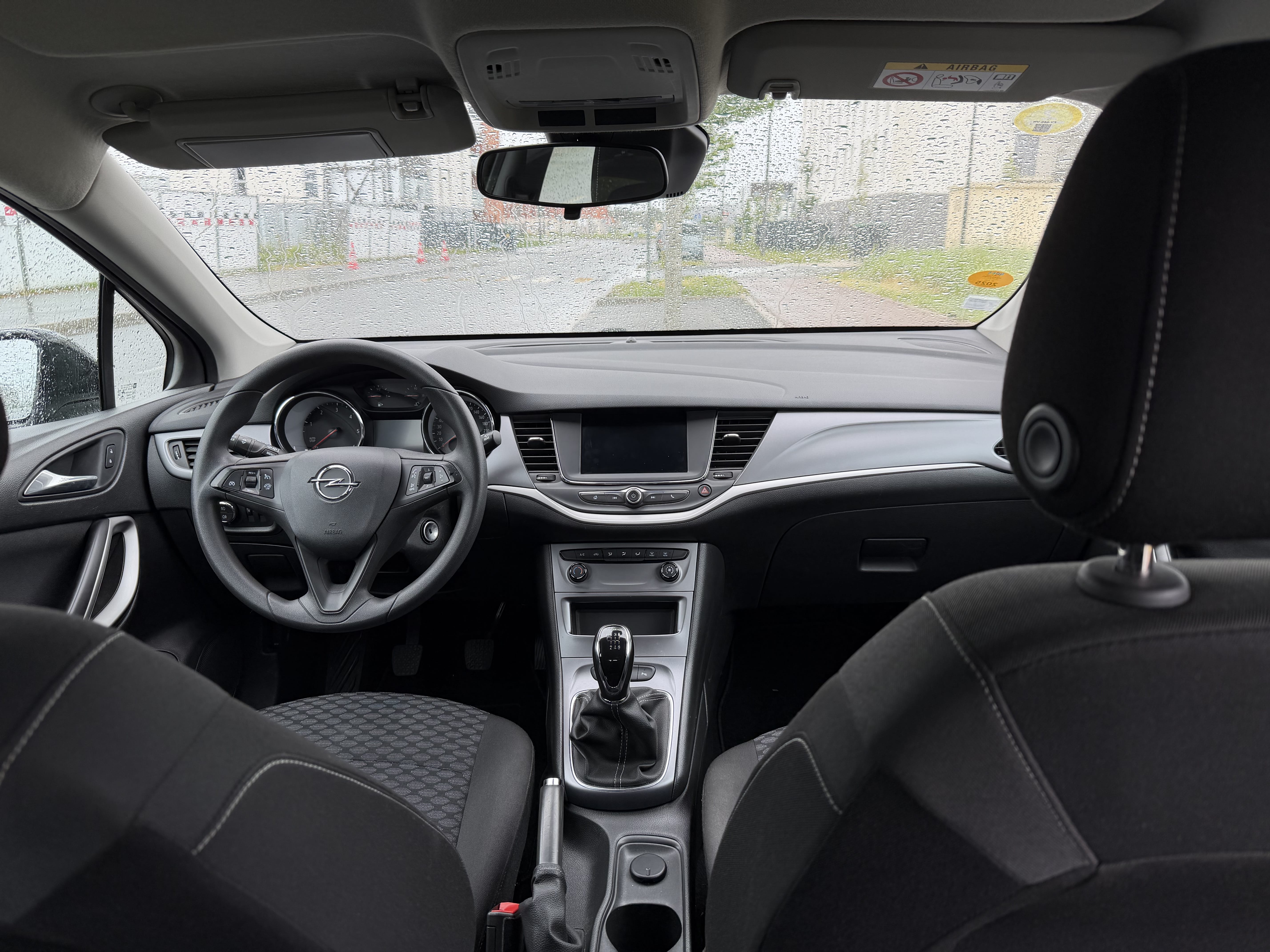Opel Astra avec Audio Bluetooth