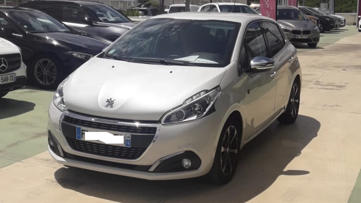 Peugeot 208, 2019, Essence 95