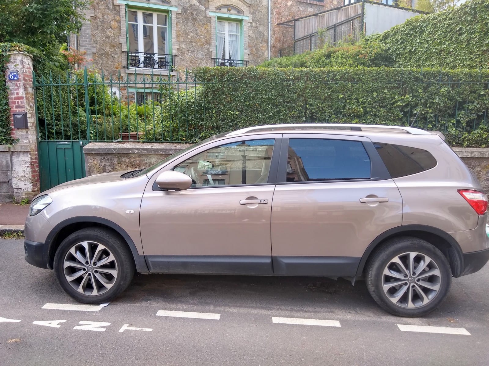 Nissan Qashqai+2 avec Climatisation