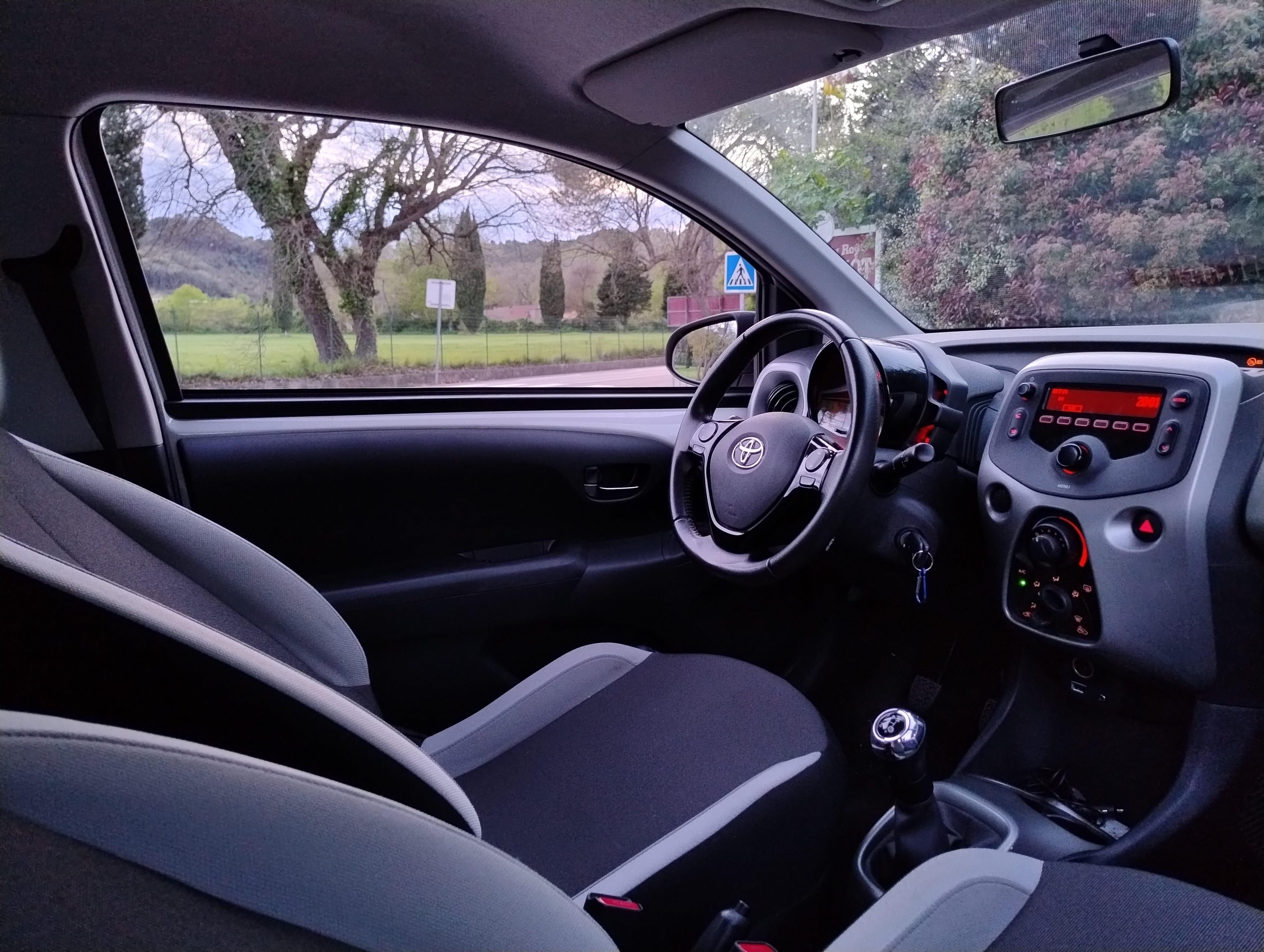 Toyota Aygo II 1.0 Essence avec Climatisation