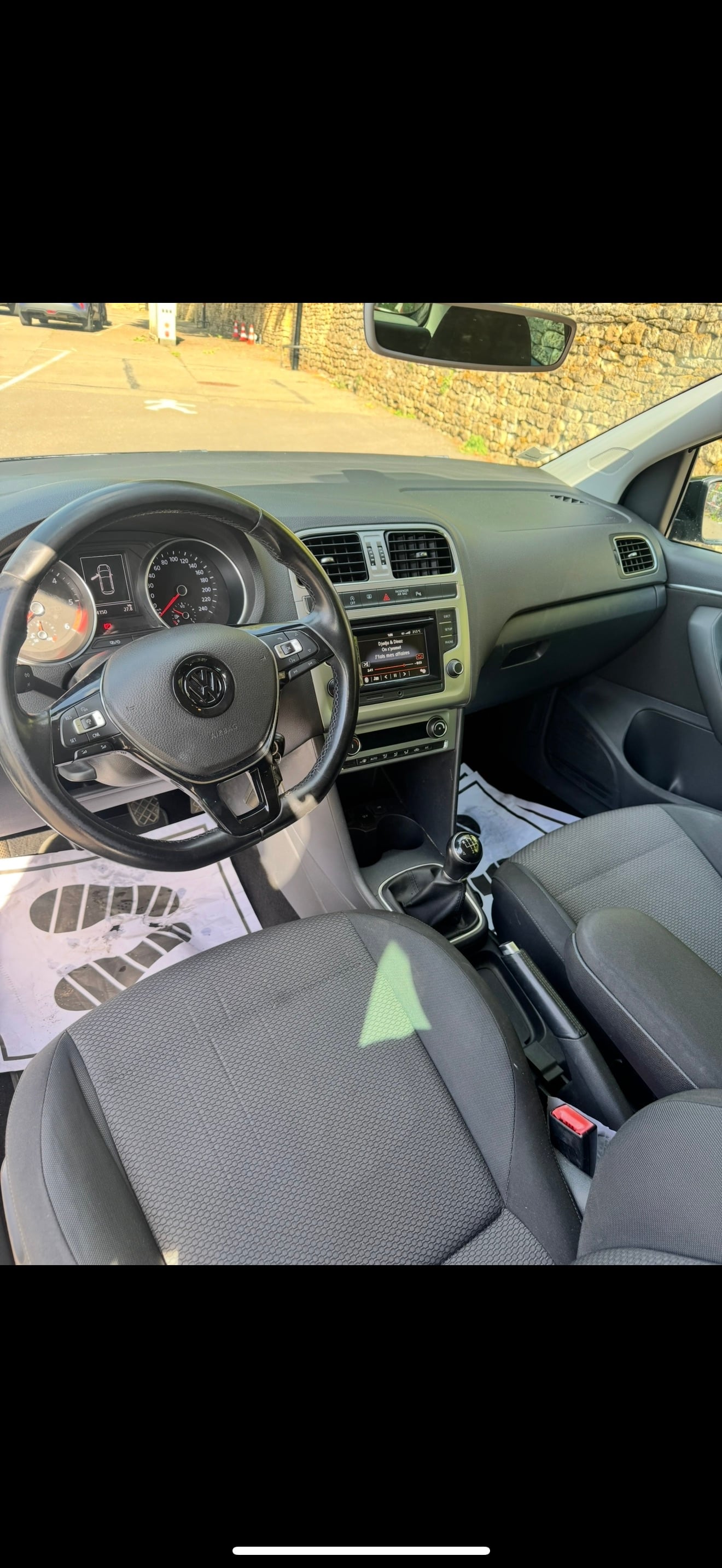 Volkswagen Polo avec Caméra de recul