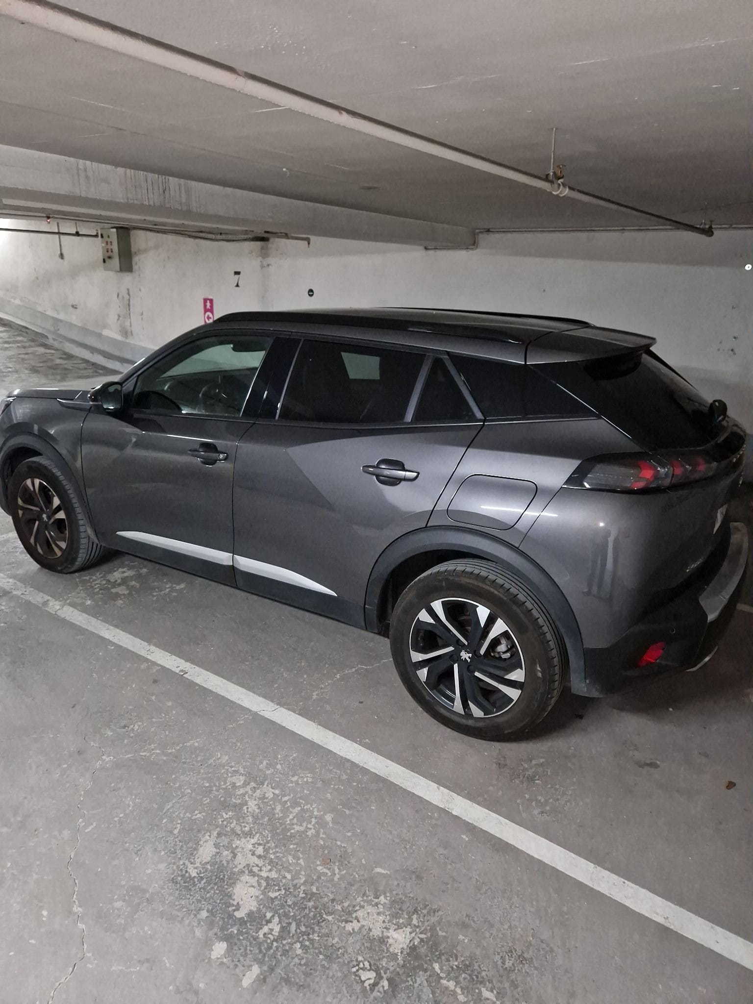 Peugeot 2008 avec Climatisation